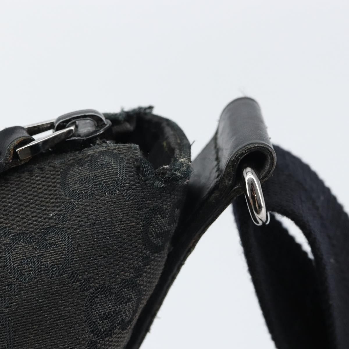 Gucci Gucci Zip Messenger GG Canvas with Perforated Leather Size ONE SIZE - 18 Thumbnail