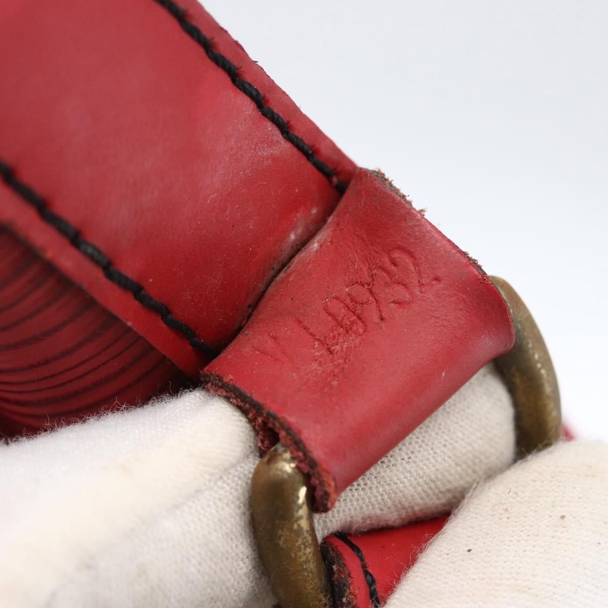 Louis Vuitton Louis Vuitton Petit Noe NM Epi Leather Size ONE SIZE - 6 Thumbnail