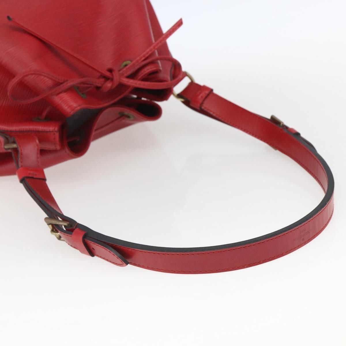 Louis Vuitton Louis Vuitton Petit Noe Epi Leather Size ONE SIZE - 8 Thumbnail
