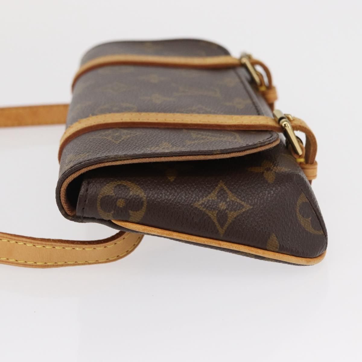 Louis Vuitton Louis Vuitton Marelle Waist Monogram Canvas Size ONE SIZE - 4 Thumbnail