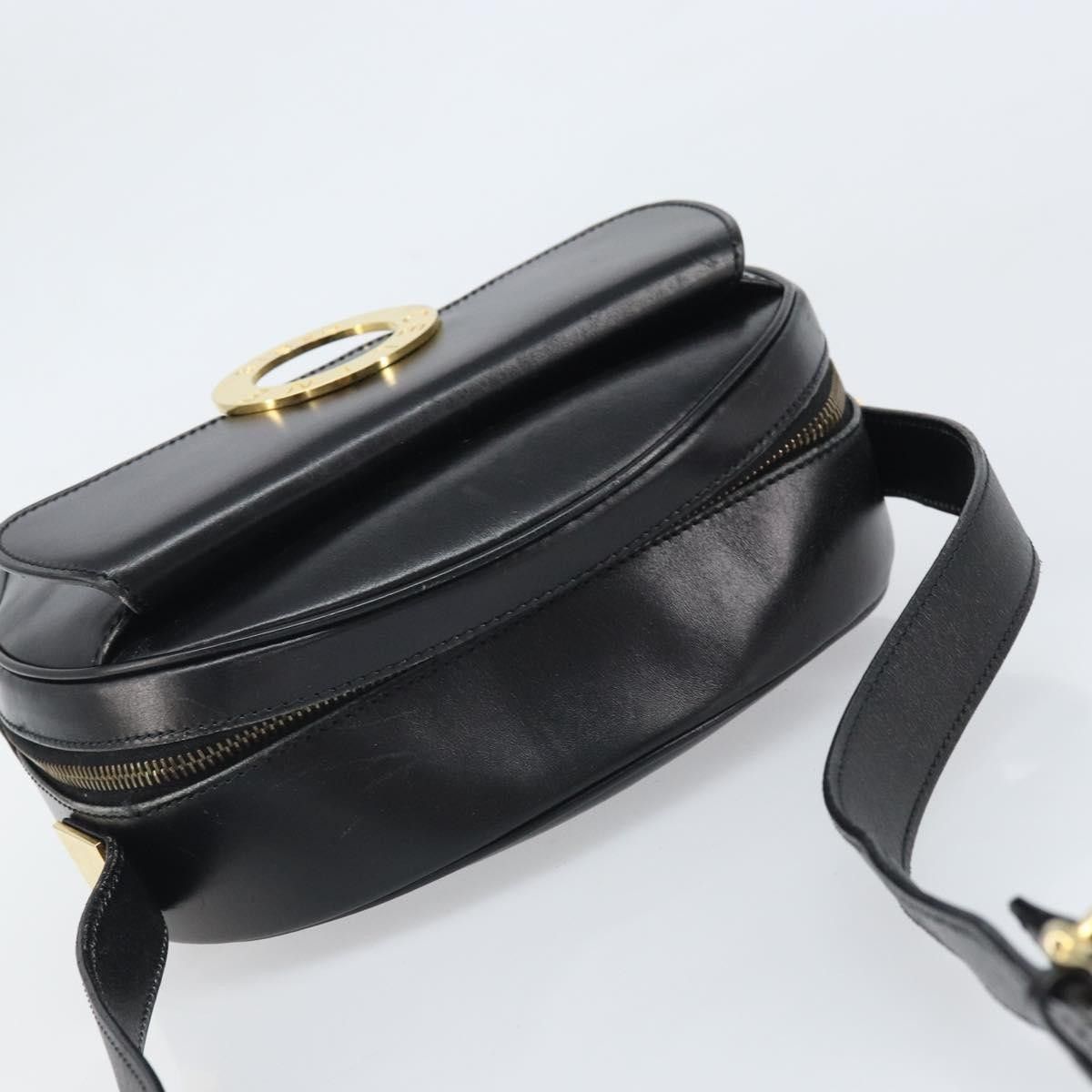 Celine Celine Circle Logo Shoulder Bag Leather Size ONE SIZE - 16 Thumbnail