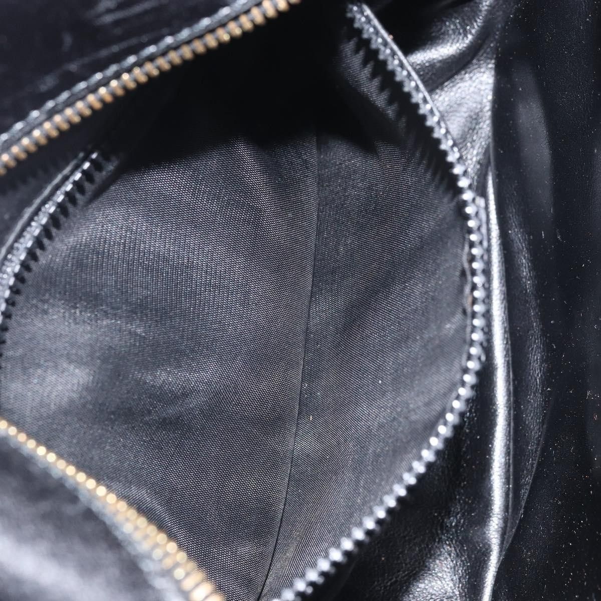Celine Celine Circle Logo Shoulder Bag Leather Size ONE SIZE - 23 Thumbnail