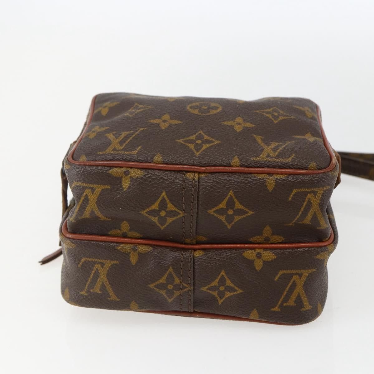 Louis Vuitton Louis Vuitton Amazone Bag Monogram Canvas Size ONE SIZE - 14 Thumbnail