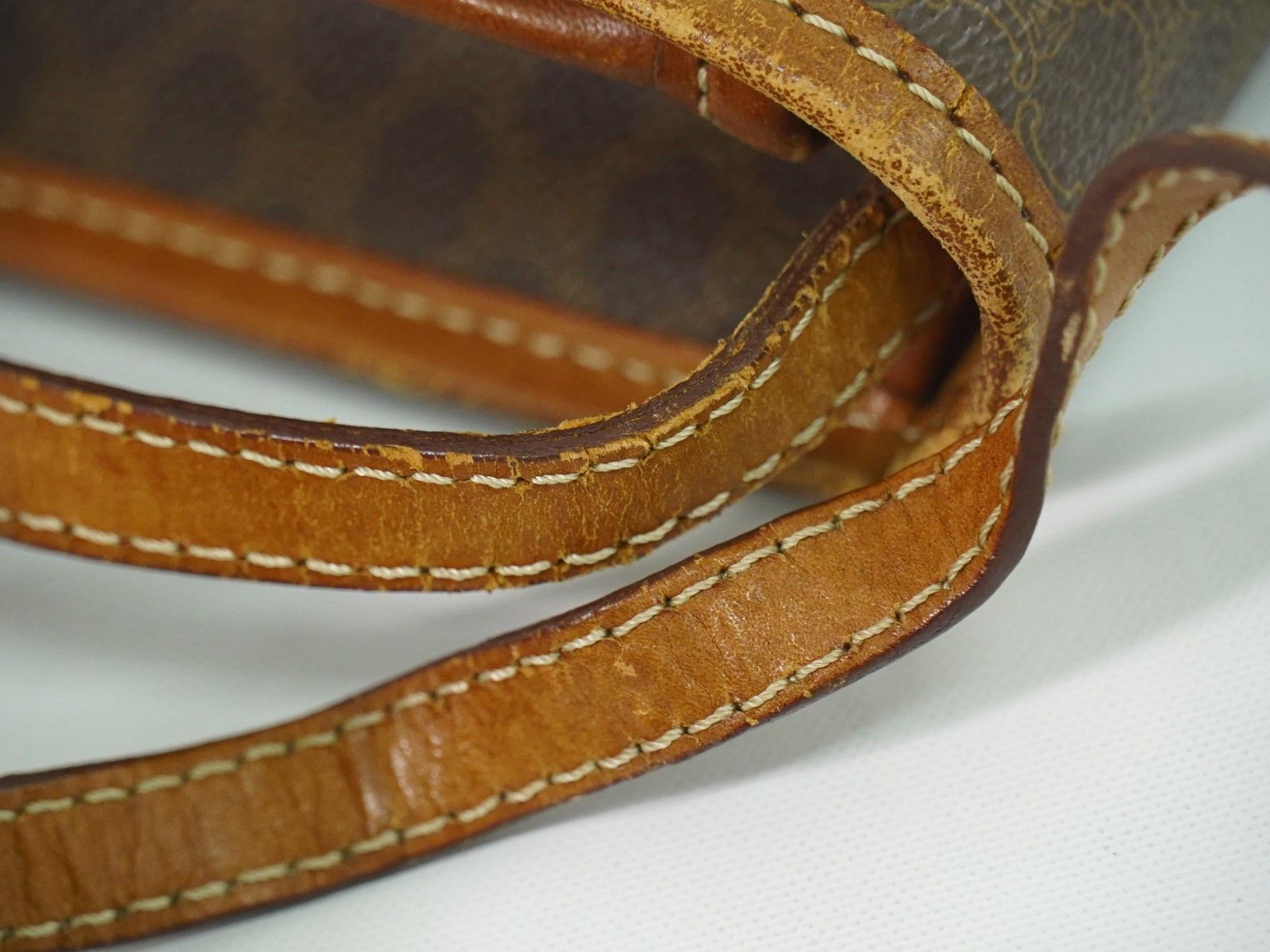 Celine Celine Vintage Macadam Shoulder Bag Canvas and Leather Size ONE SIZE - 12 Thumbnail