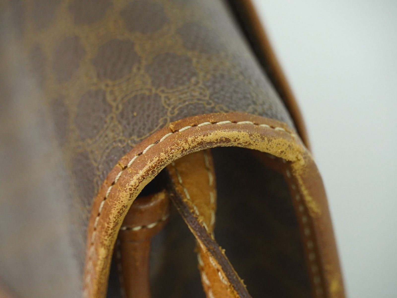 Celine Celine Vintage Macadam Shoulder Bag Canvas and Leather Size ONE SIZE - 8 Thumbnail