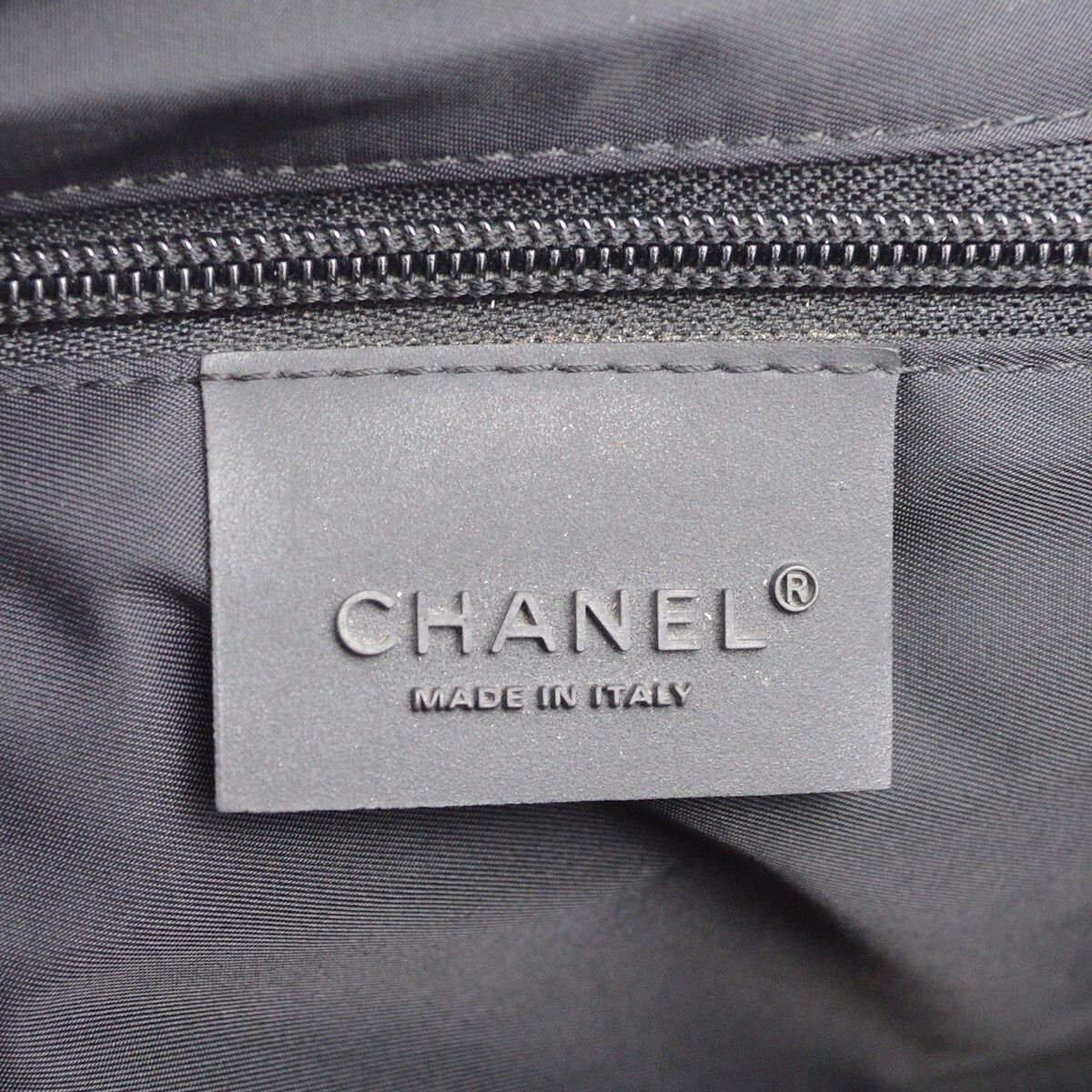 Chanel Chanel Sport Line Flap Messenger Bag Wool and Nylon Size ONE SIZE - 4 Thumbnail