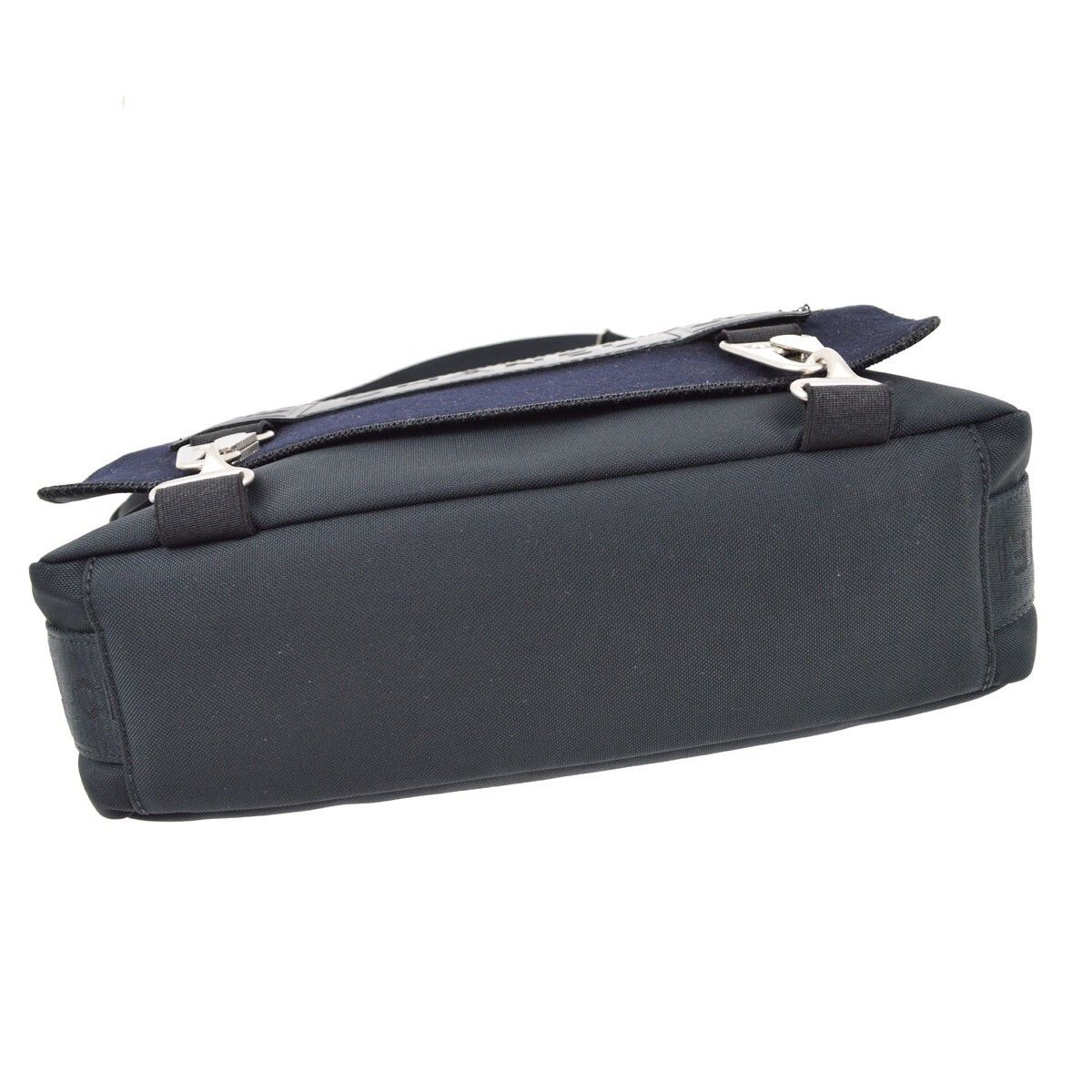 Chanel Chanel Sport Line Flap Messenger Bag Wool and Nylon Size ONE SIZE - 7 Thumbnail