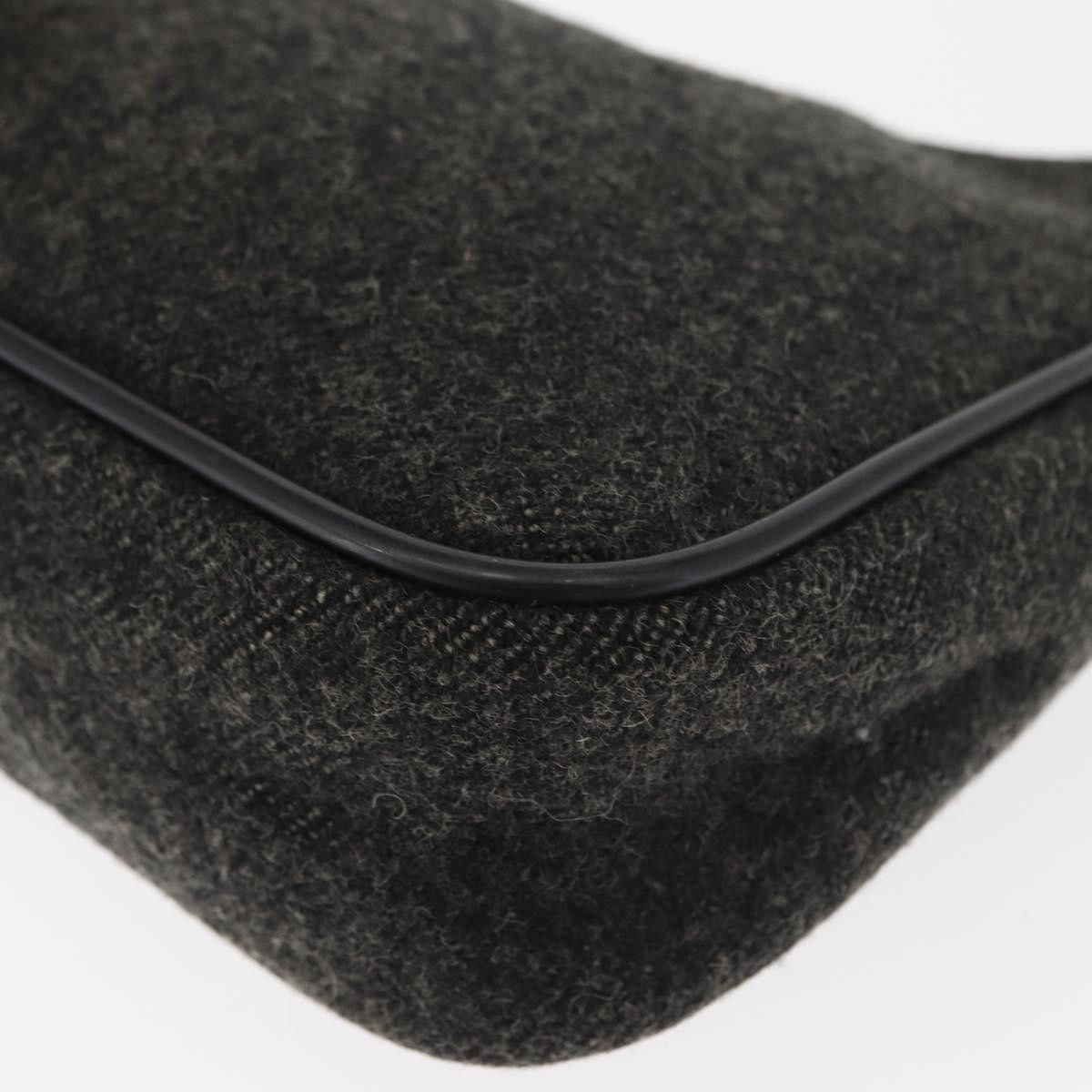 Prada Prada Re-Edition 2000 Hobo Wool Size ONE SIZE - 12 Thumbnail