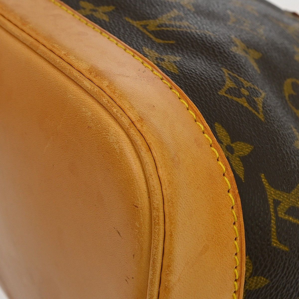 Louis Vuitton Louis Vuitton Alma Handbag Monogram Canvas Size ONE SIZE - 9 Thumbnail