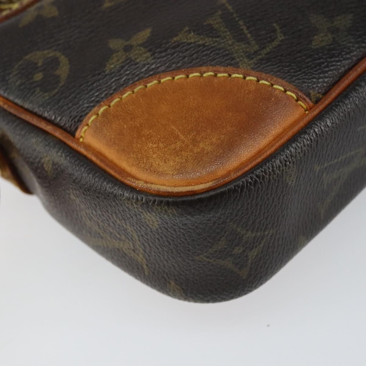 Louis Vuitton Louis Vuitton Marly Dragonne Clutch Monogram Canvas Size ONE SIZE - 9 Thumbnail