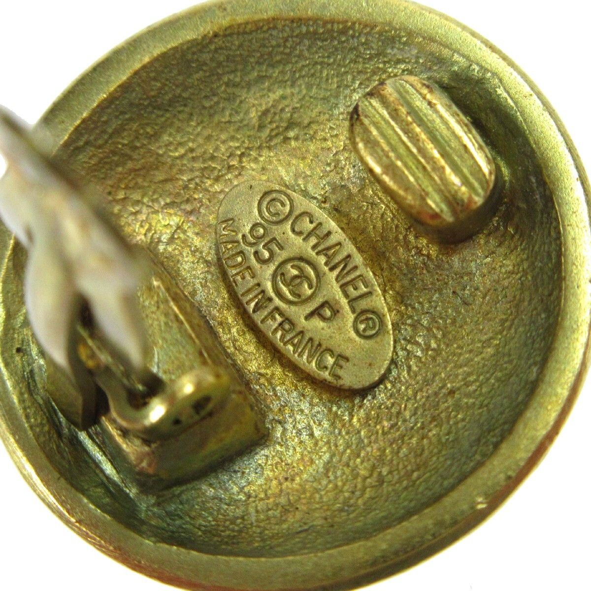 Chanel Chanel CC Button Clip-On Metal Size ONE SIZE - 5 Thumbnail