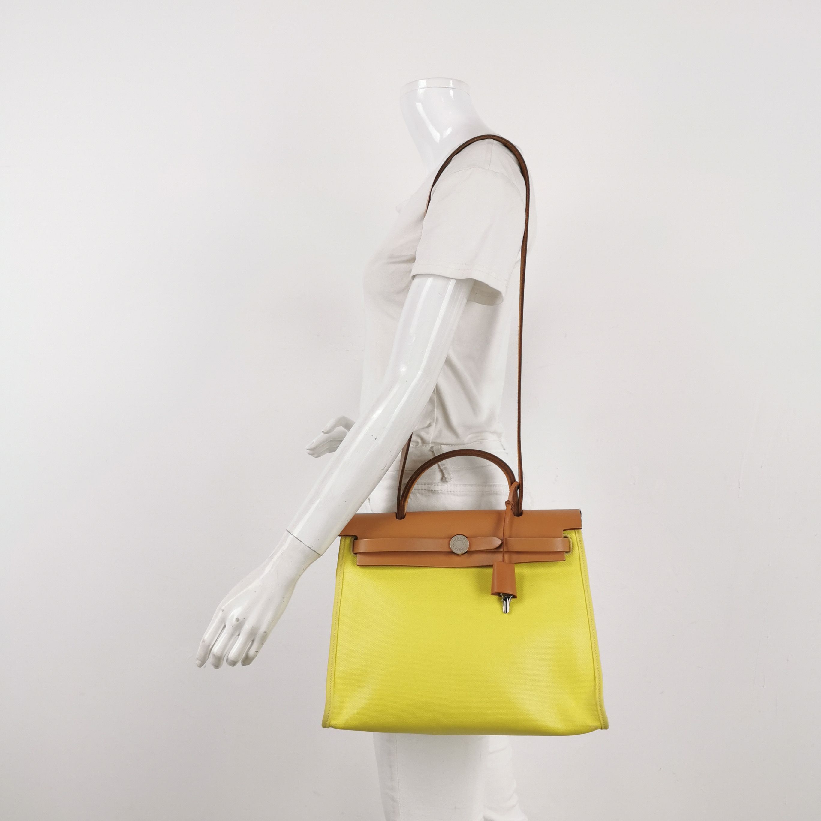 Hermes Hermes Women os Shoulder Bags Size ONE SIZE - 2 Thumbnail