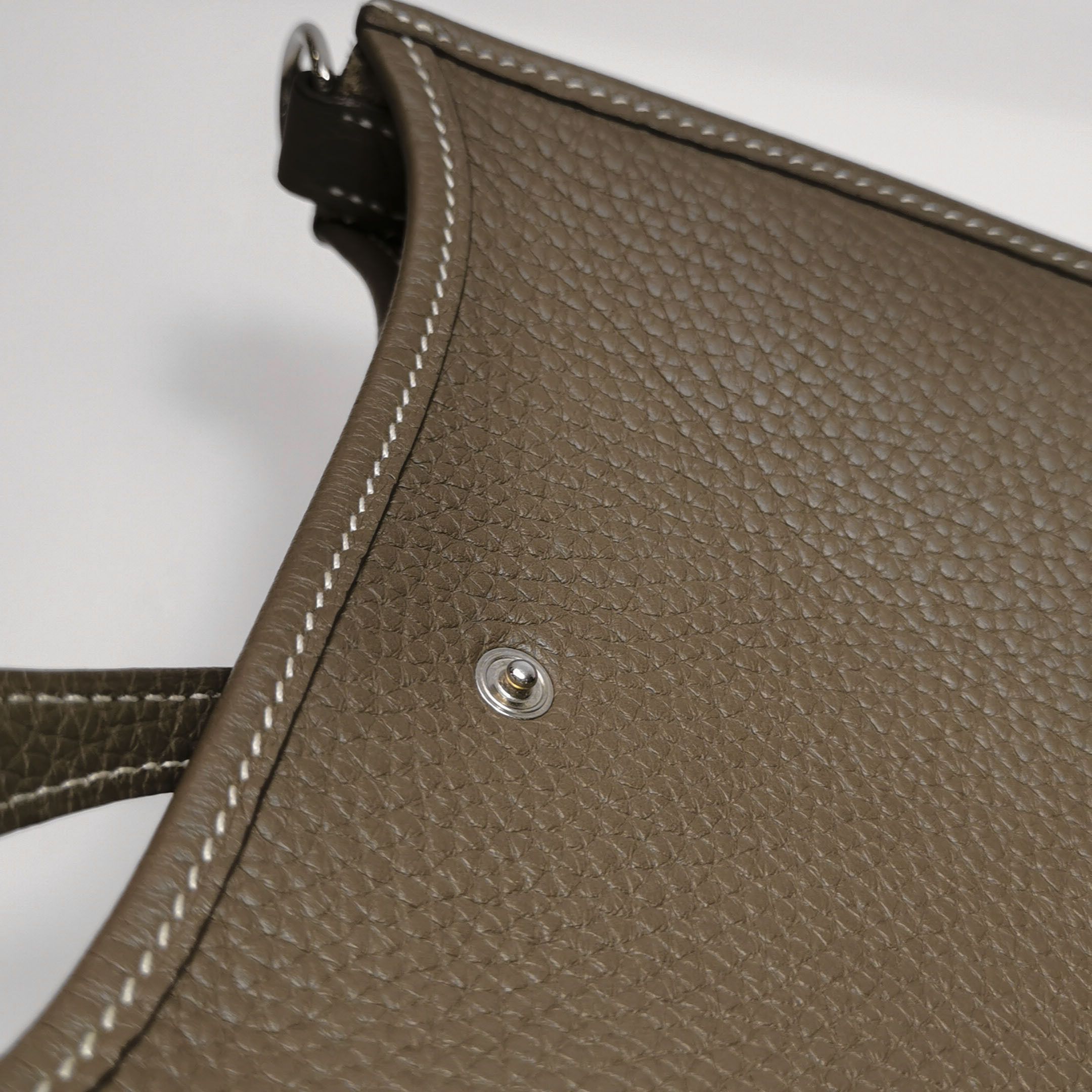 Hermes Hermes Women os Shoulder Bags Size ONE SIZE - 14 Thumbnail