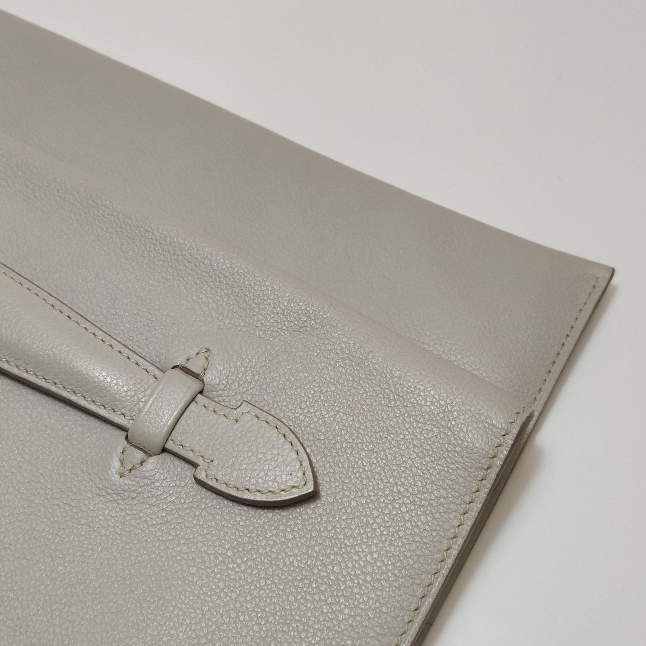 Hermes Hermes Women os Clutches Size ONE SIZE - 24 Thumbnail