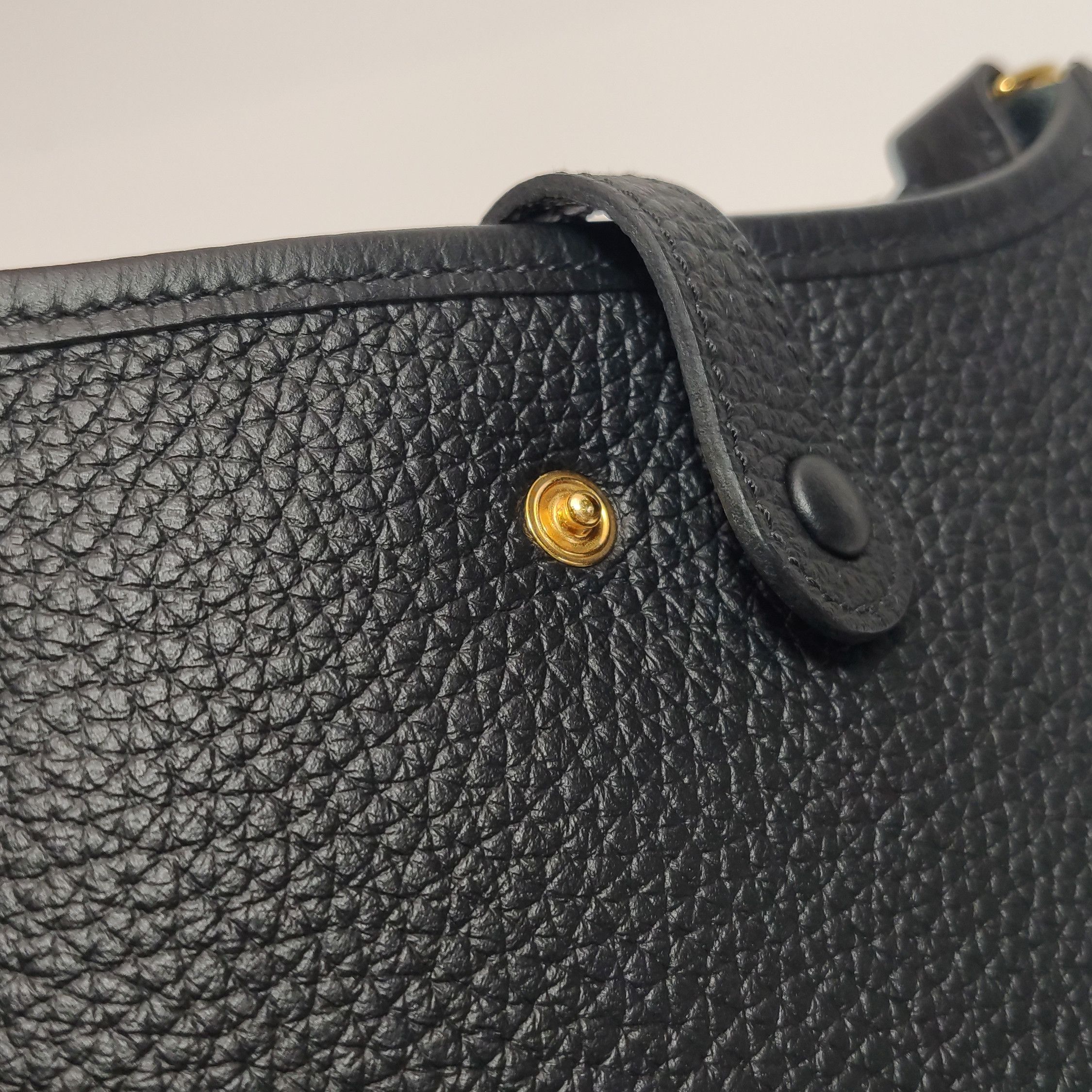 Hermes Hermes Women os Shoulder Bags Size ONE SIZE - 12 Thumbnail
