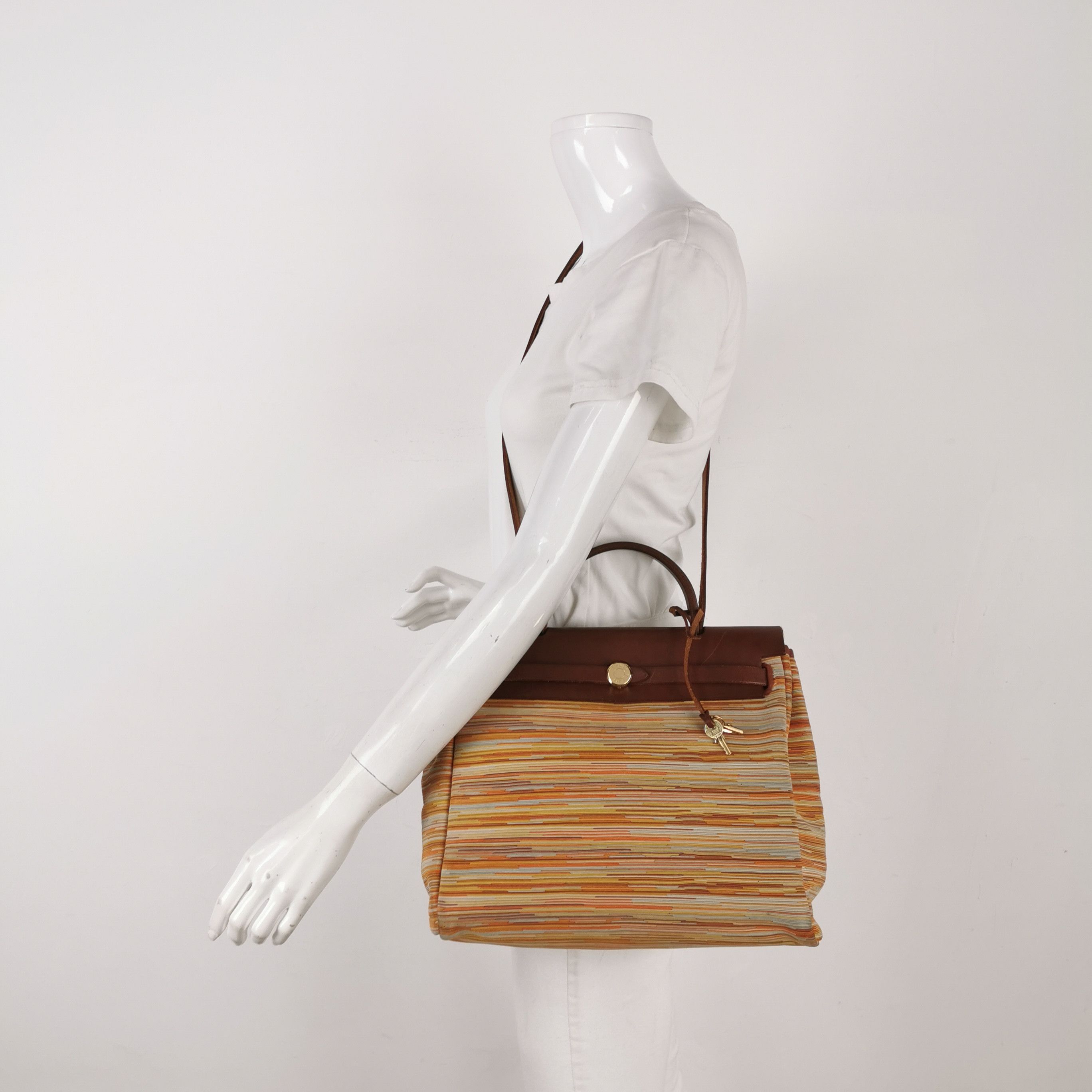 Hermes Hermes Women os Shoulder Bags Size ONE SIZE - 2 Thumbnail