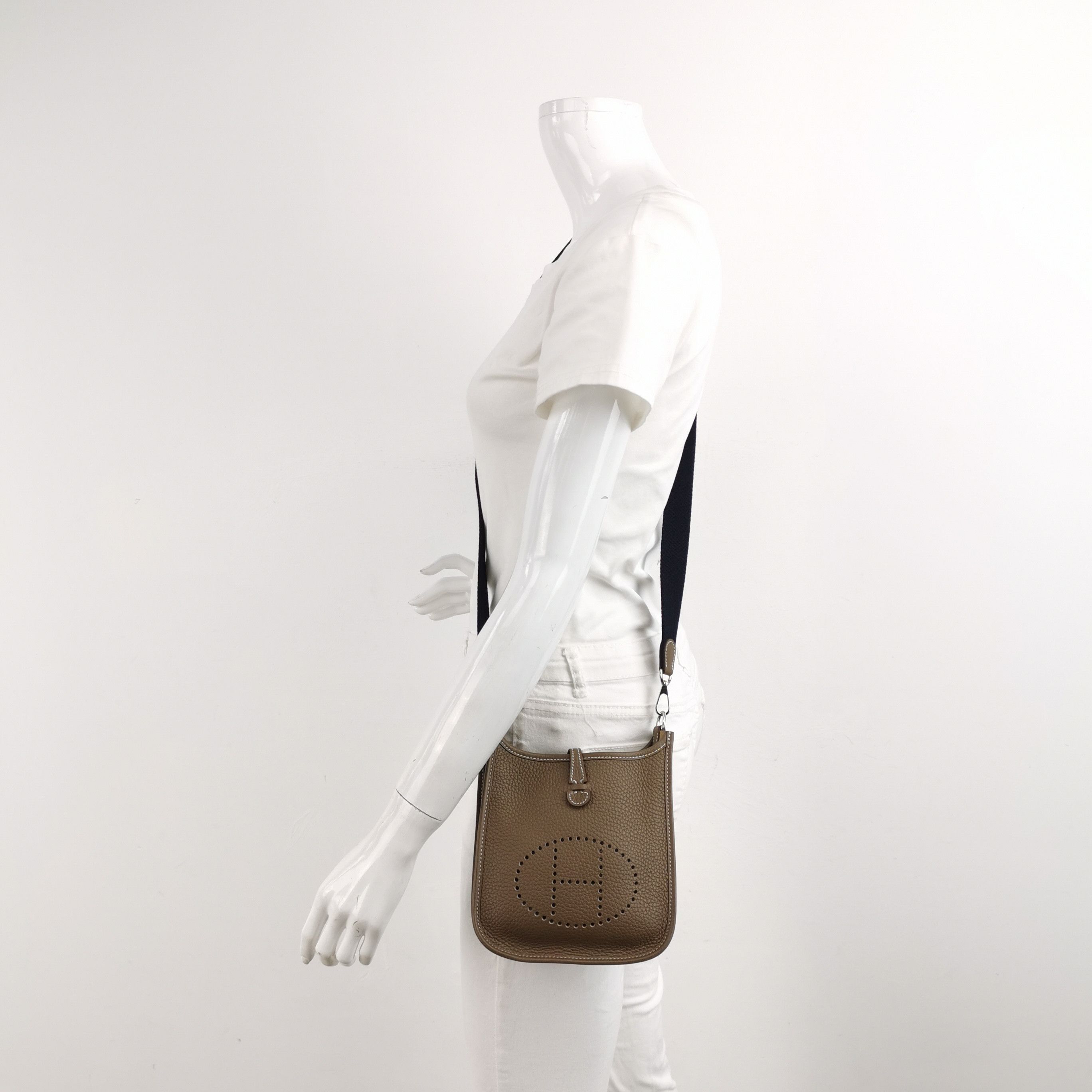 Hermes Hermes Women os Shoulder Bags Size ONE SIZE - 2 Thumbnail