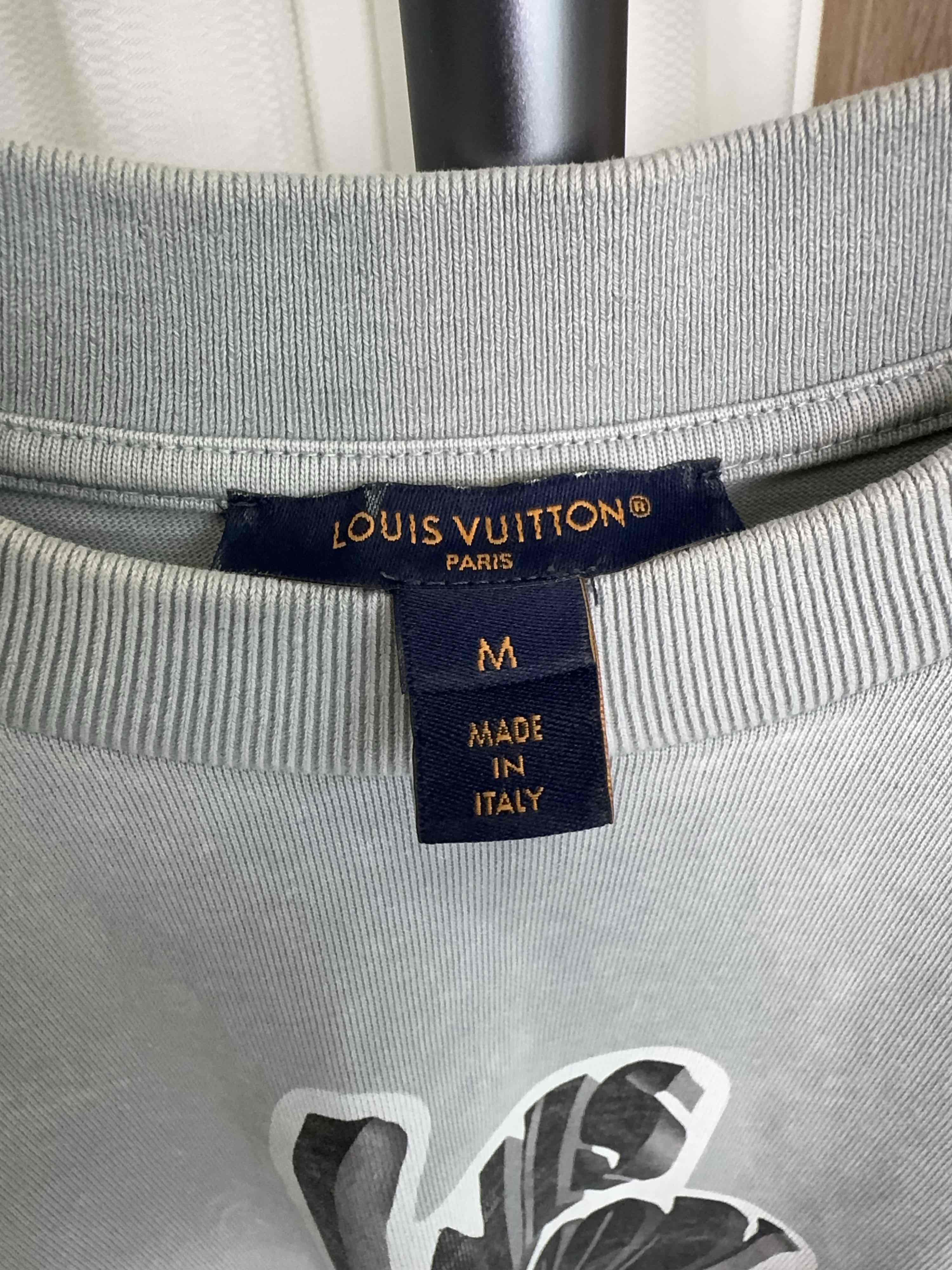 Louis Vuitton Louis Vuitton Logo Print T-Shirt Size M Size M / US 6-8 / IT 42-44 - 3 Thumbnail