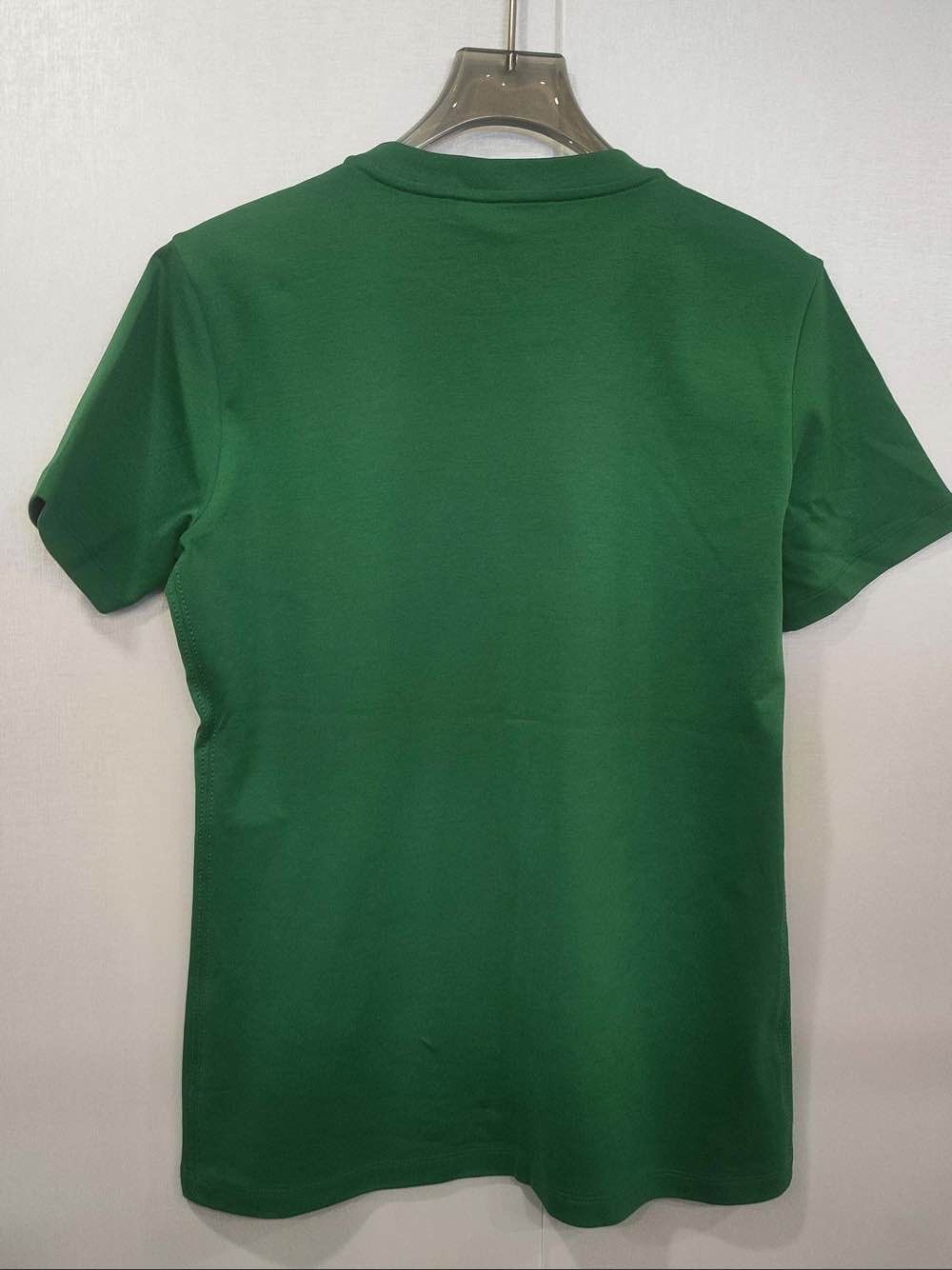 Louis Vuitton Louis Vuitton Logo Print T-Shirt Size M Size US M / EU 48-50 / 2 - 2 Thumbnail