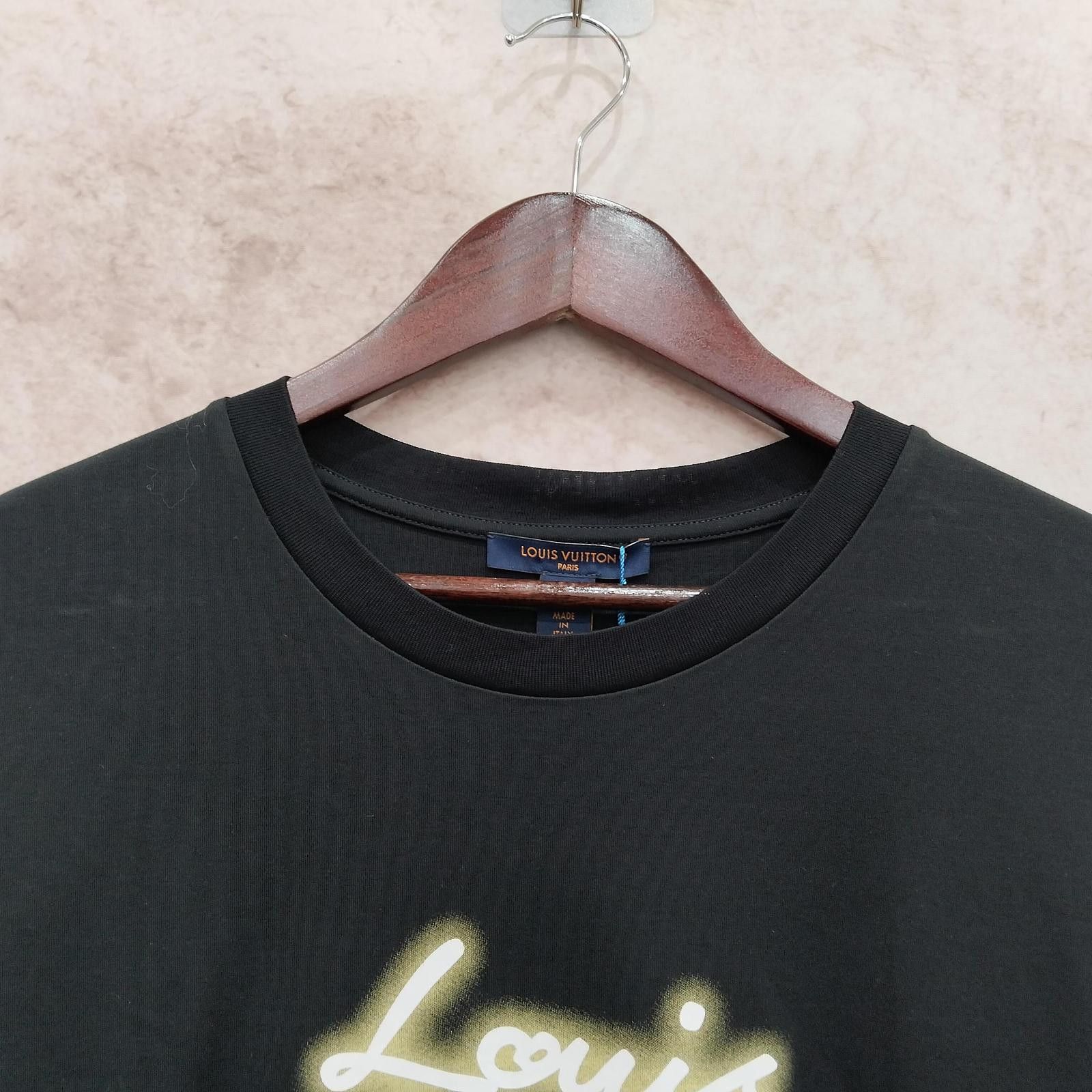Louis Vuitton Louis Vuitton Logo Print T-Shirt Size L Size L / US 10 / IT 46 - 6 Thumbnail