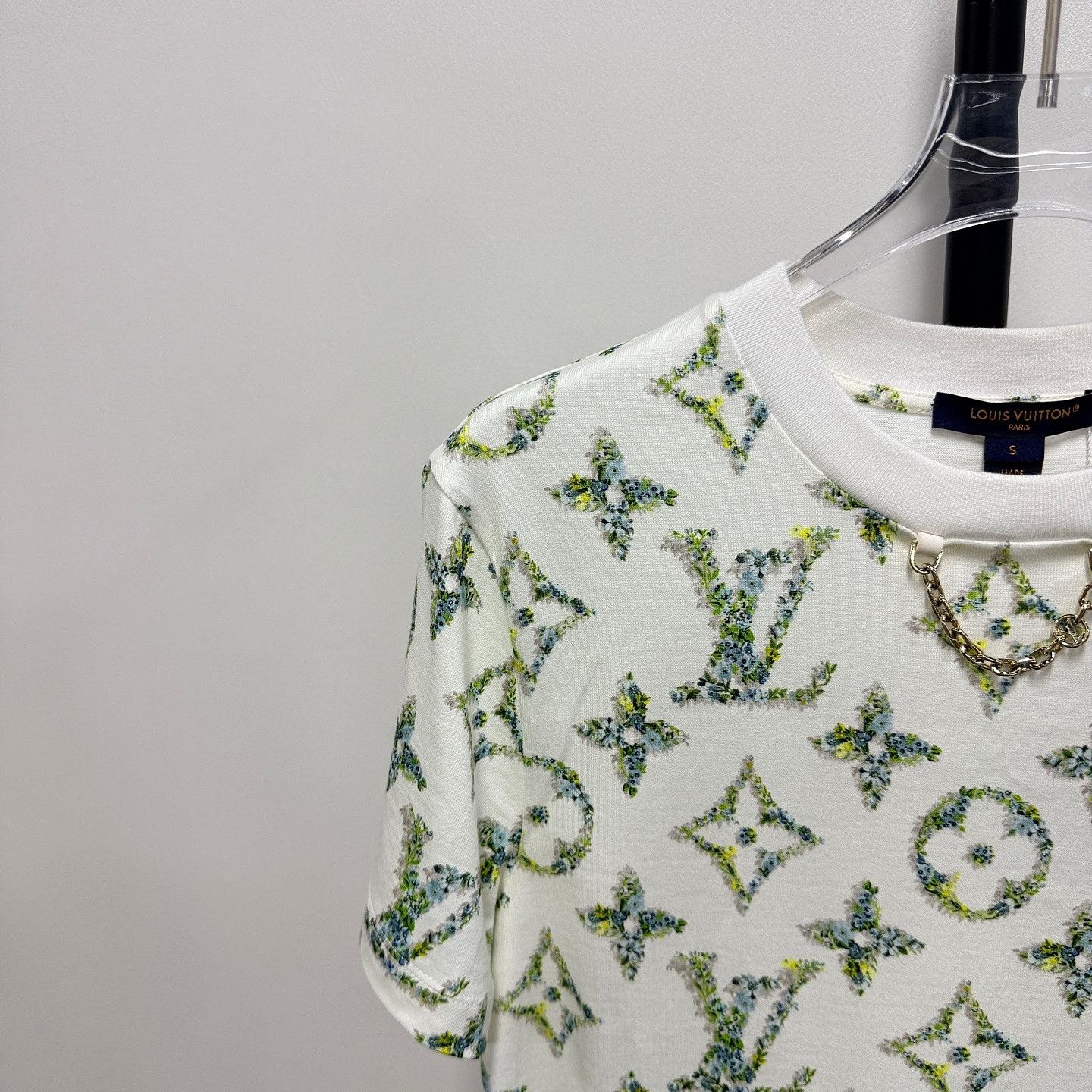 Louis Vuitton Louis Vuitton Floral Monogram Short Sleeve T-Shirt Size S Size S / US 4 / IT 40 - 5 Thumbnail
