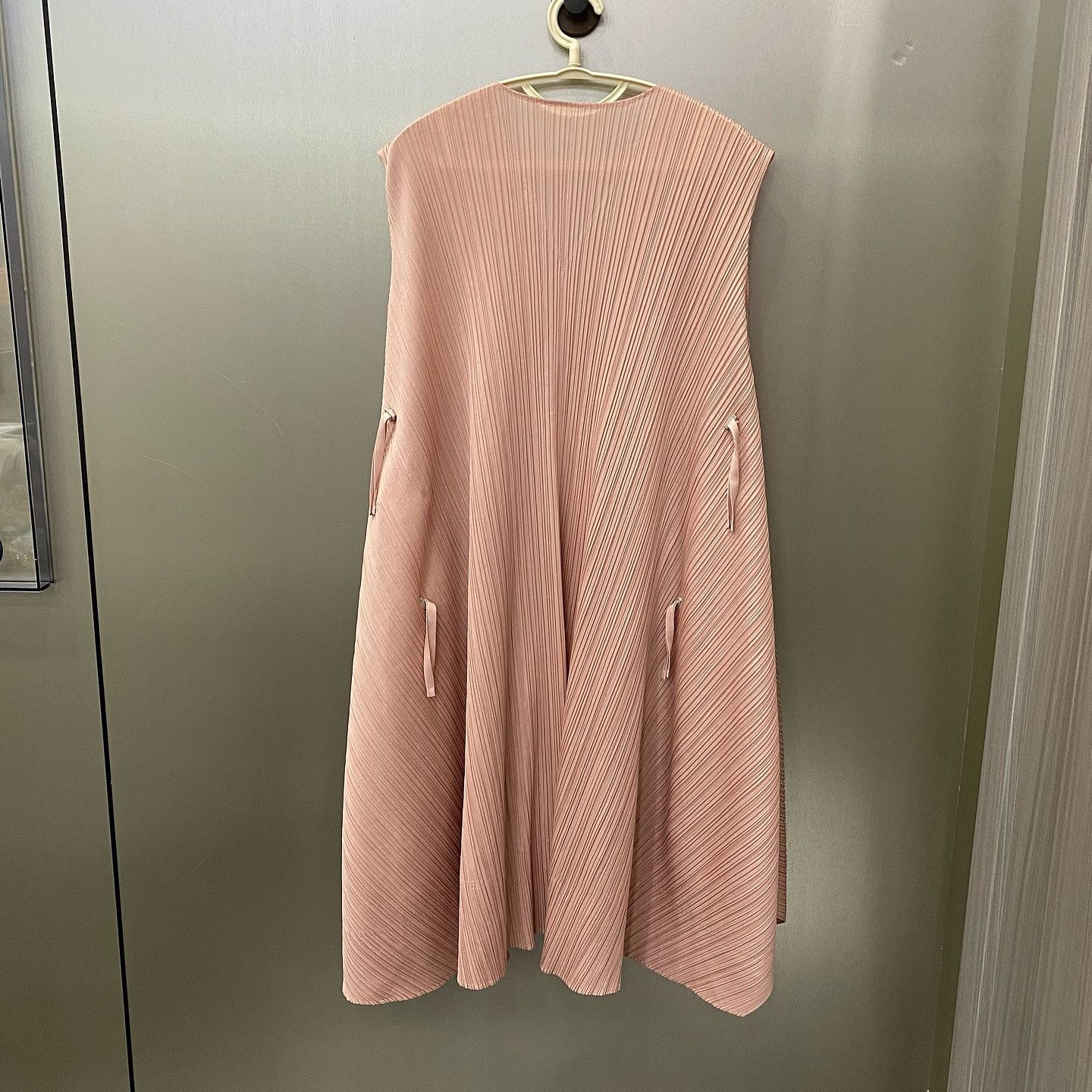 Pleats Please Issey Miyake Pleats Please Issey Miyake Pink Pleated Midi Dress Size 3 Size M / US 6-8 / IT 42-44 - 2 Thumbnail