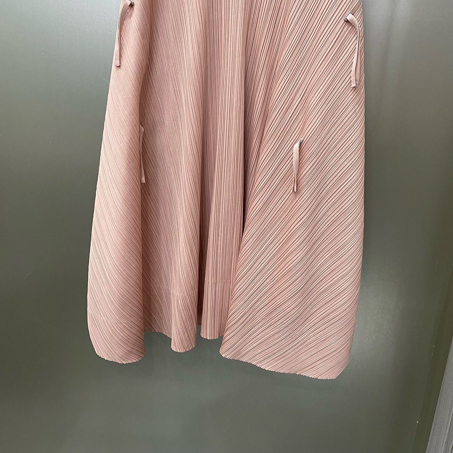 Pleats Please Issey Miyake Pleats Please Issey Miyake Pink Pleated Midi Dress Size 3 Size M / US 6-8 / IT 42-44 - 8 Thumbnail