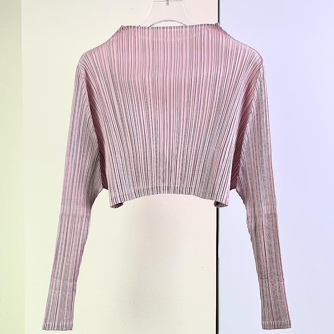 Pleats Please Issey Miyake PLEATS PLEASE ISSEY MIYAKE Purple Pleated Long Sleeve Size 3 Size M / US 6-8 / IT 42-44 - 2 Thumbnail