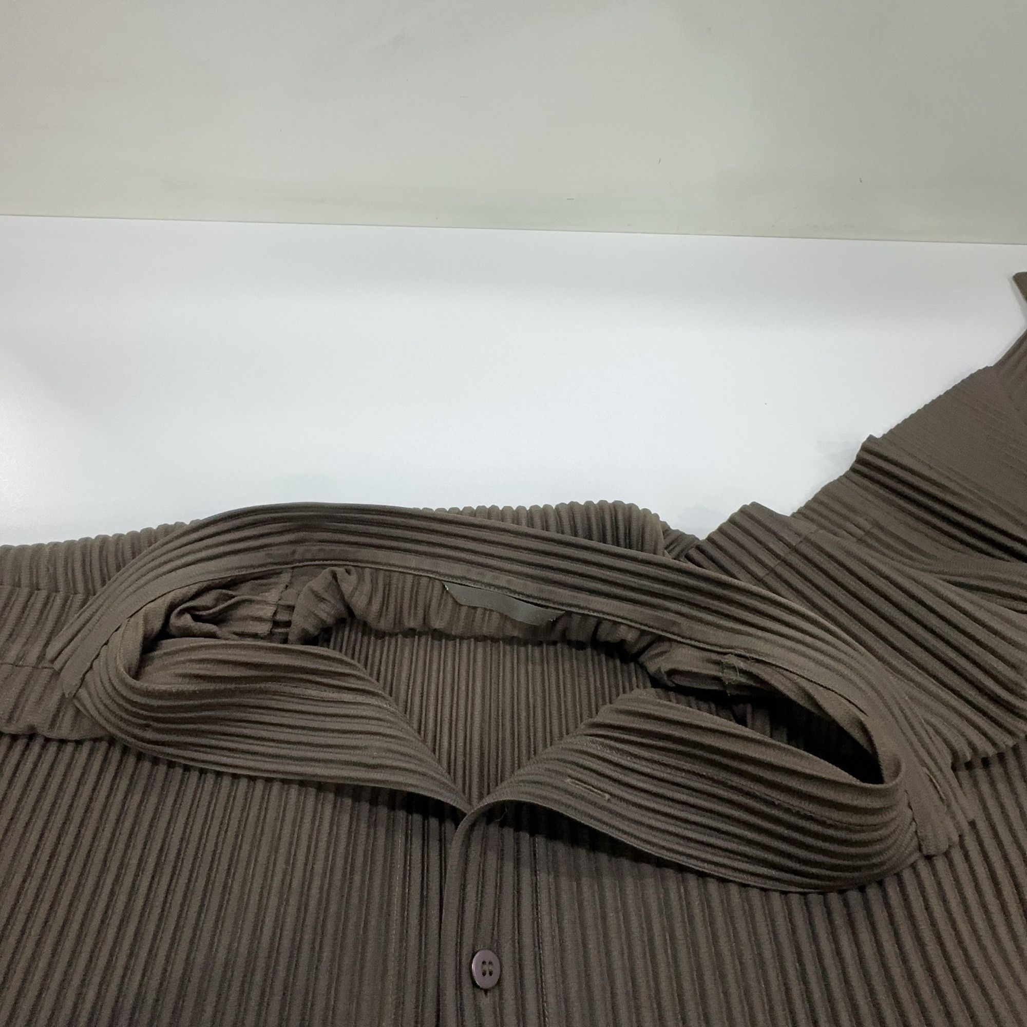 Issey Miyake Homme Plissé Issey Miyake Pleated Button Up Shirt Size L Size US L / EU 52-54 / 3 - 5 Thumbnail