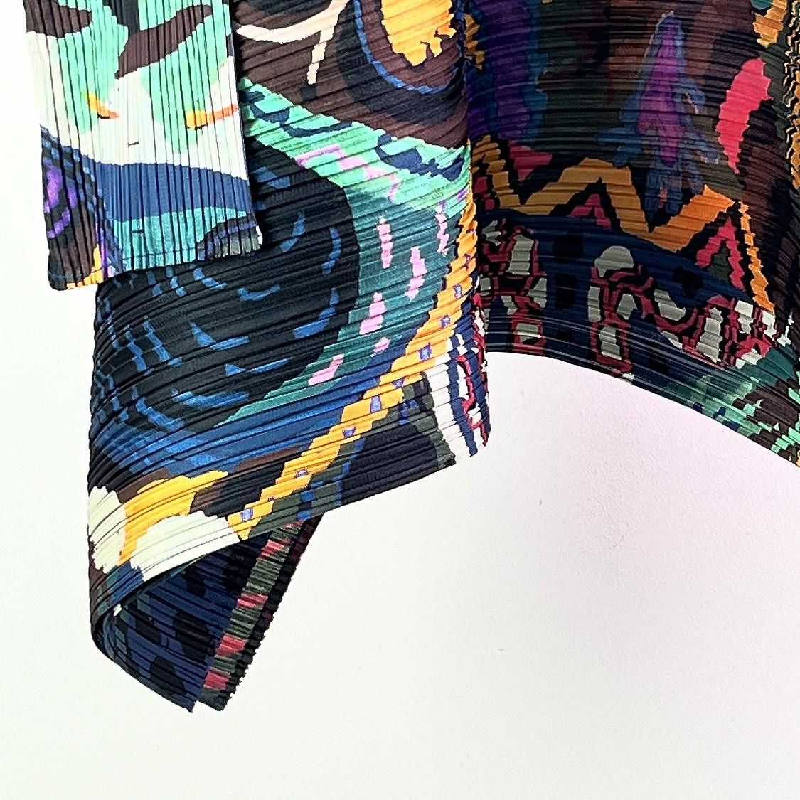 Pleats Please Issey Miyake Pleats Please Issey Miyake Printed Pleated Top Size M Size M / US 6-8 / IT 42-44 - 6 Thumbnail