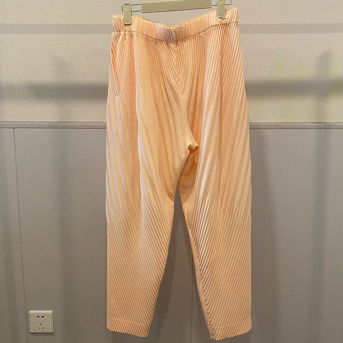 Issey Miyake Homme Plissé Issey Miyake Pleated Trousers Pink Size 2 Size US 32 / EU 48 - 6 Thumbnail