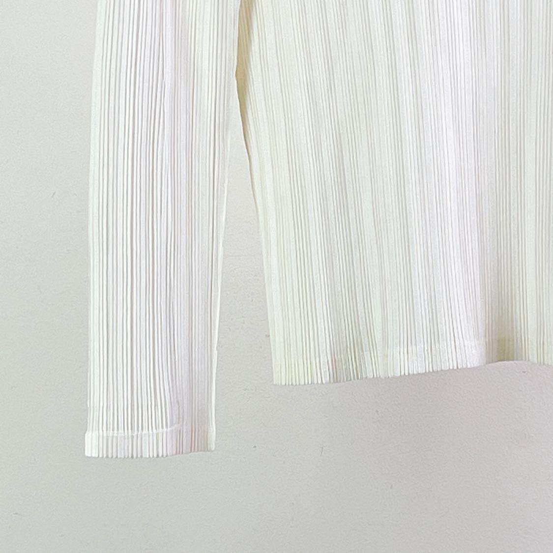 Pleats Please Issey Miyake Pleats Please Issey Miyake Pleated Long Sleeve Top Size 3 Size M / US 6-8 / IT 42-44 - 5 Thumbnail