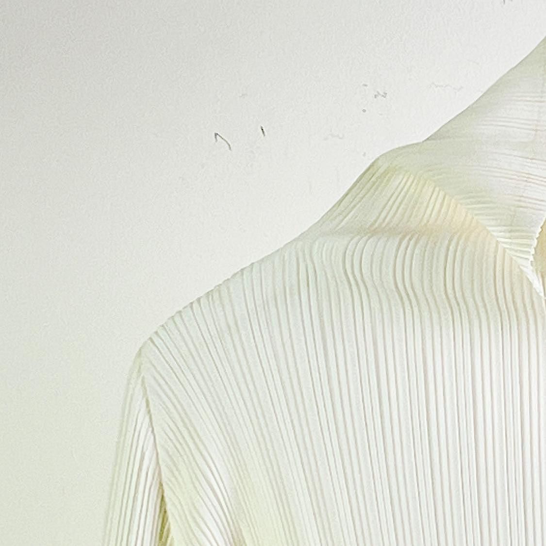 Pleats Please Issey Miyake Pleats Please Issey Miyake Pleated Long Sleeve Top Size 3 Size M / US 6-8 / IT 42-44 - 4 Thumbnail