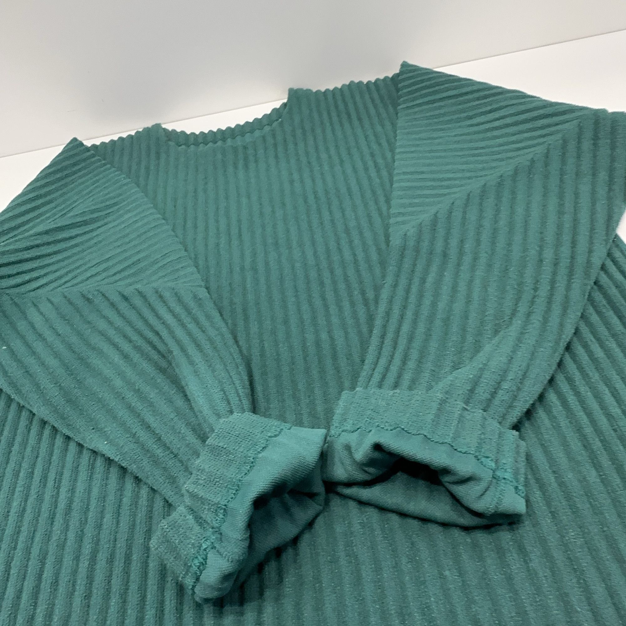Issey Miyake Homme Plissé Issey Miyake Pleated Long Sleeve Tee Size 3 Size US L / EU 52-54 / 3 - 11 Thumbnail