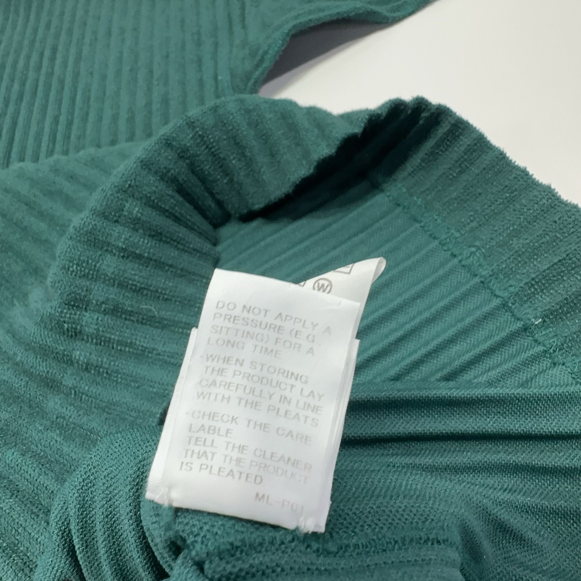 Issey Miyake Homme Plissé Issey Miyake Pleated Long Sleeve Tee Size 3 Size US L / EU 52-54 / 3 - 5 Thumbnail