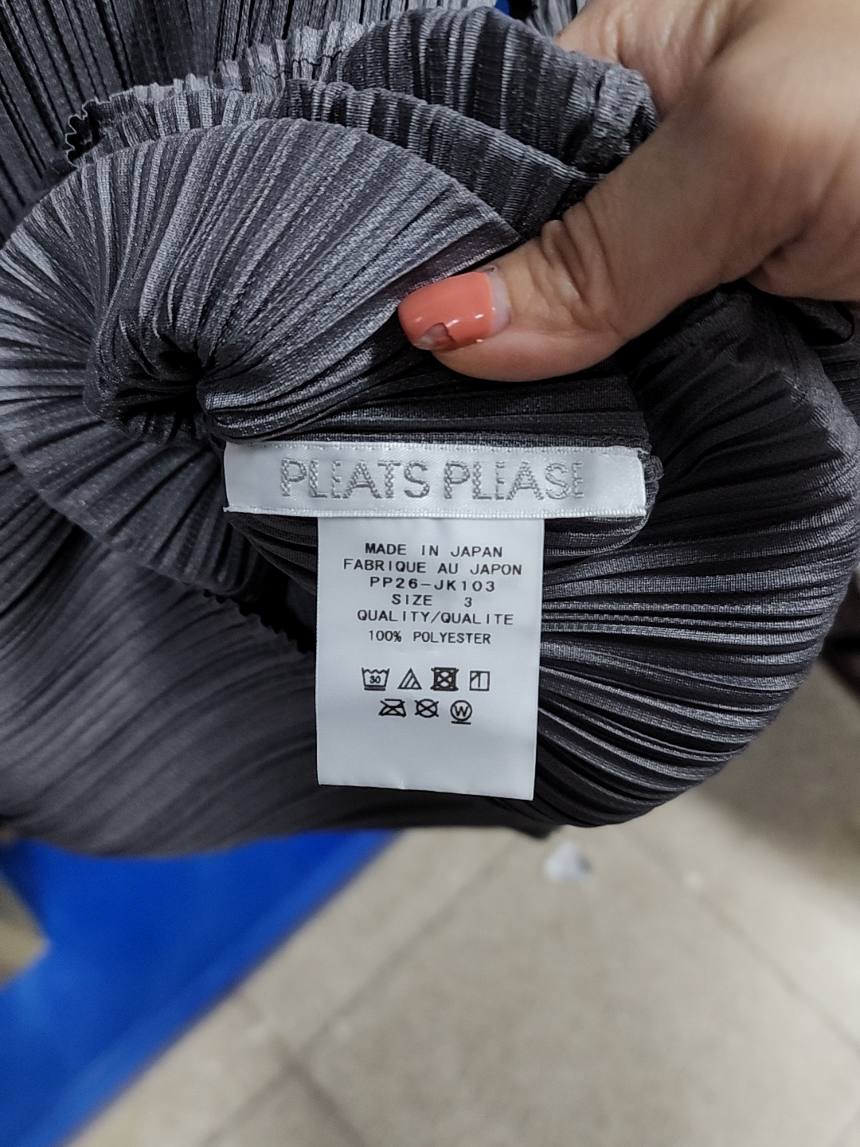 Pleats Please Issey Miyake PLEATS PLEASE ISSEY MIYAKE Pleated Top Size 3 Size M / US 6-8 / IT 42-44 - 3 Thumbnail