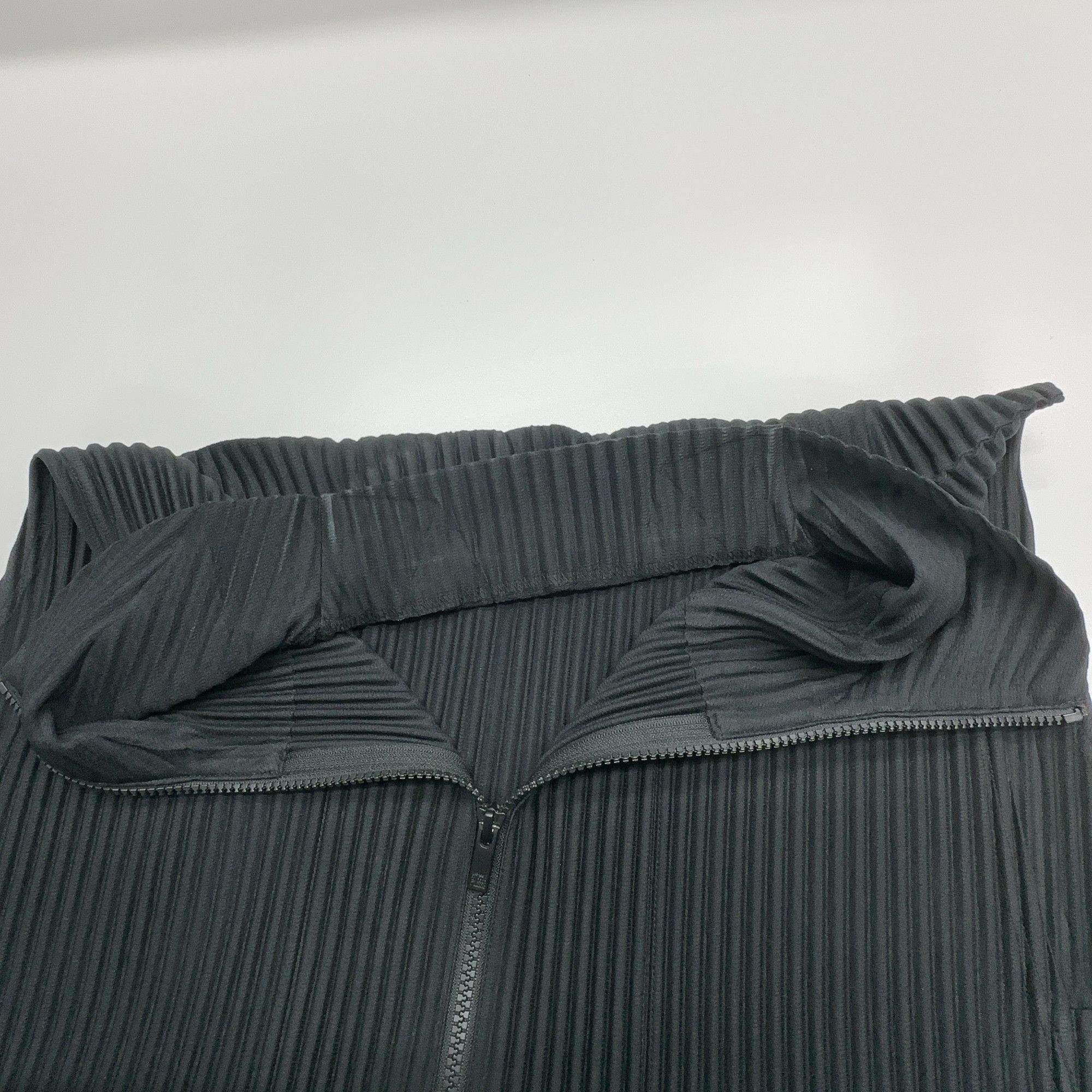 Issey Miyake Homme Plissé Issey Miyake Pleated Zip Vest Size 3 Size US L / EU 52-54 / 3 - 5 Thumbnail