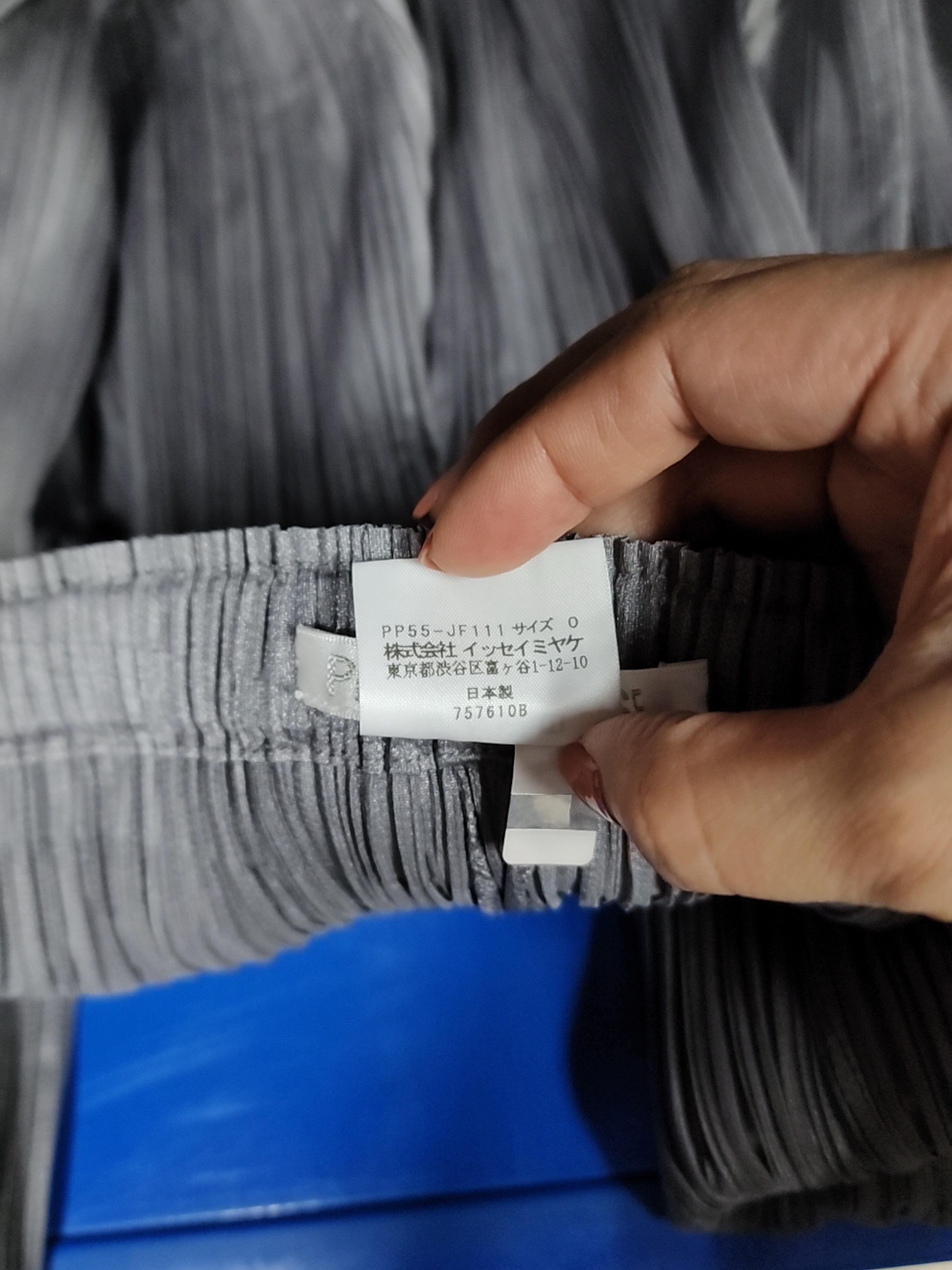 Pleats Please Issey Miyake PLEATS PLEASE ISSEY MIYAKE Pleated Pants Size 0 Size 25" / US 0 / IT 36 - 5 Thumbnail