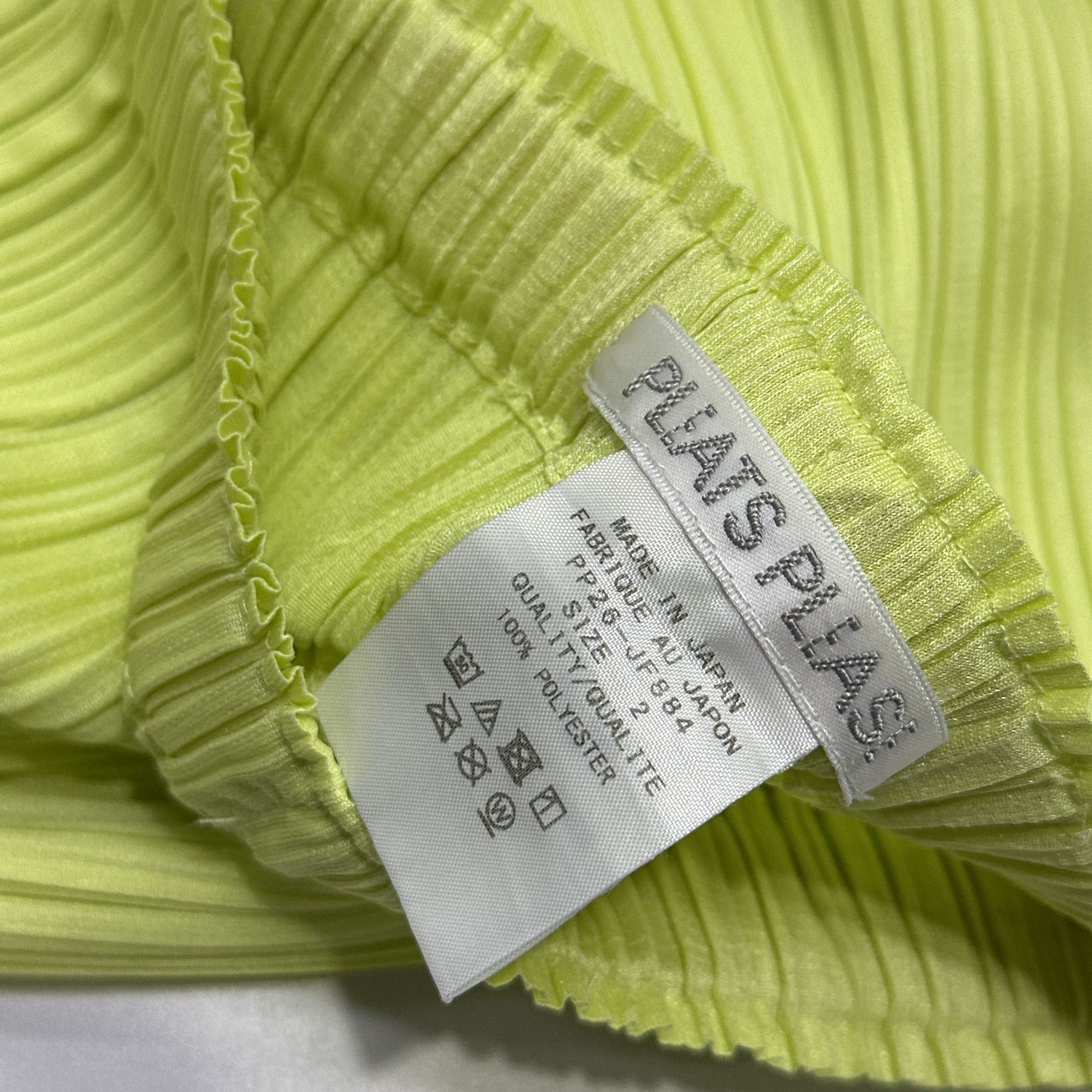 Pleats Please Issey Miyake Pleats Please Issey Miyake Pleated Pants Size 2 Size 26" / US 2 / IT 38 - 3 Thumbnail