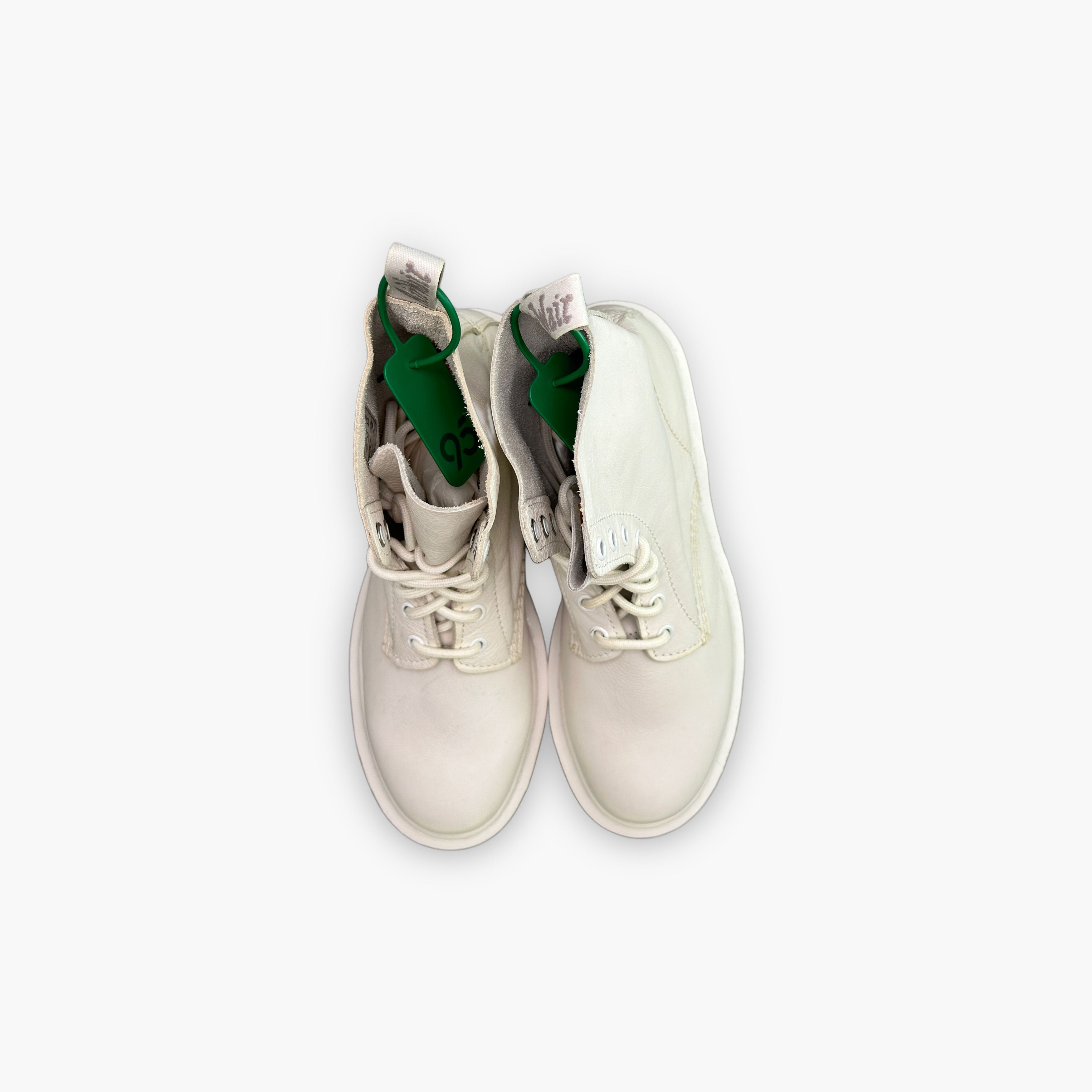 Dr. Martens Dr. Martens 1460 Pascal Mono Boots Size 41 Size US 9.5 / IT 39.5 - 9 Thumbnail