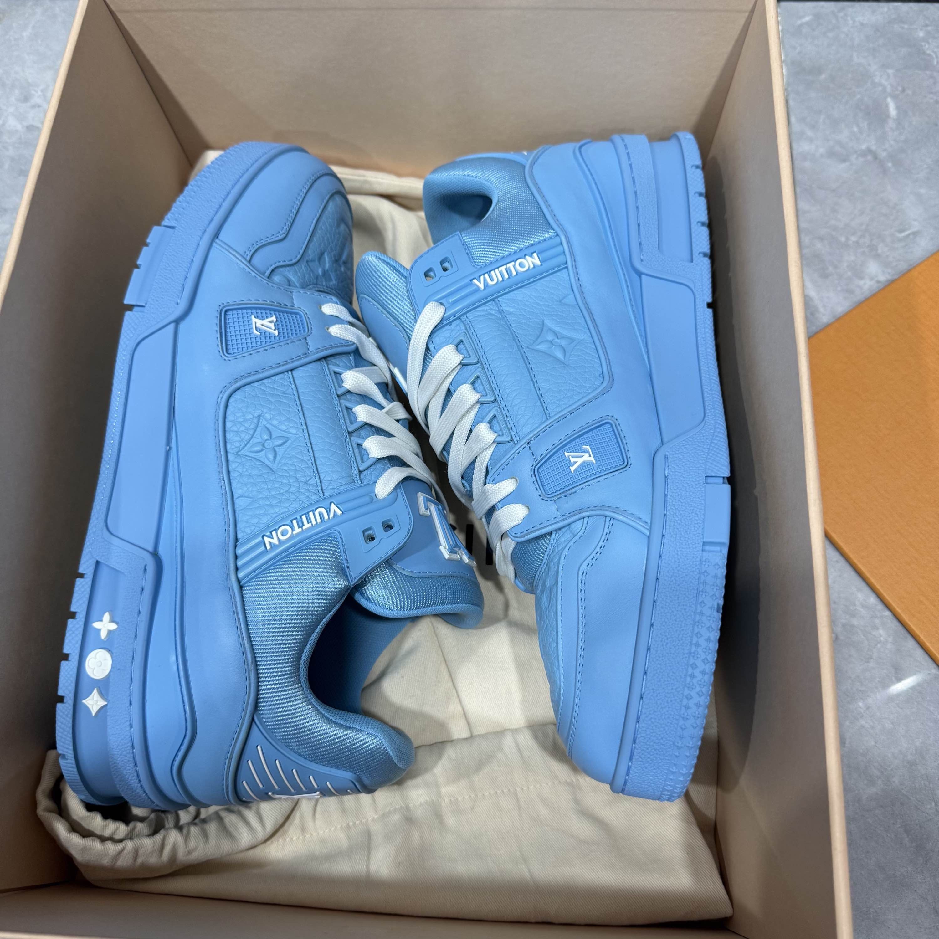 Louis Vuitton Louis Vuitton Trainer Blue Low-Top Sneakers US 9 Size US 9 / EU 42 - 6 Thumbnail