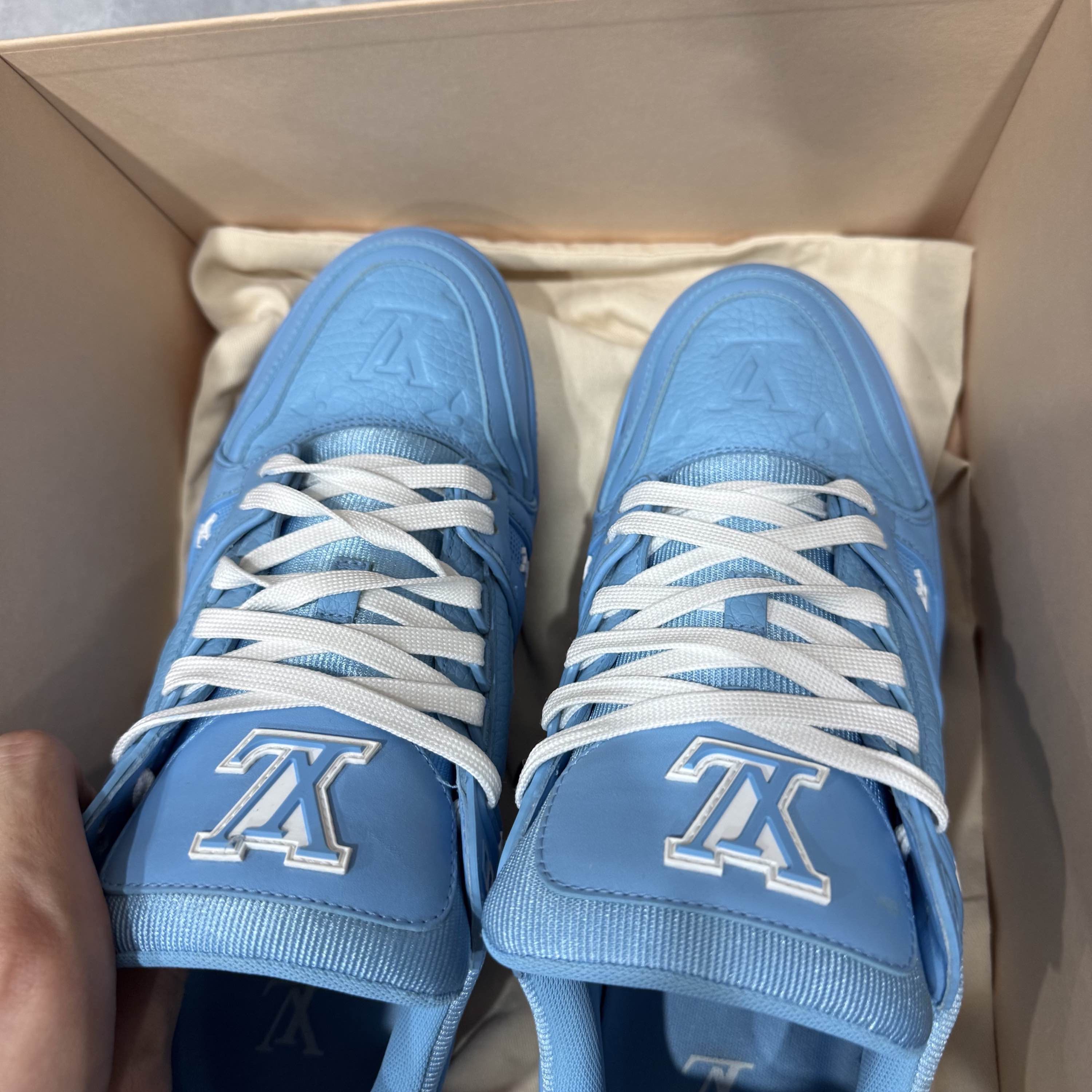 Louis Vuitton Louis Vuitton Trainer Blue Low-Top Sneakers US 9 Size US 9 / EU 42 - 7 Thumbnail