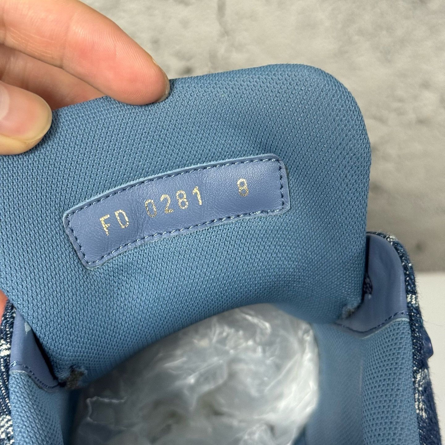 Louis Vuitton Louis Vuitton x Nigo Trainer Sneakers Blue Size 10 Size US 9 / EU 42 - 5 Thumbnail