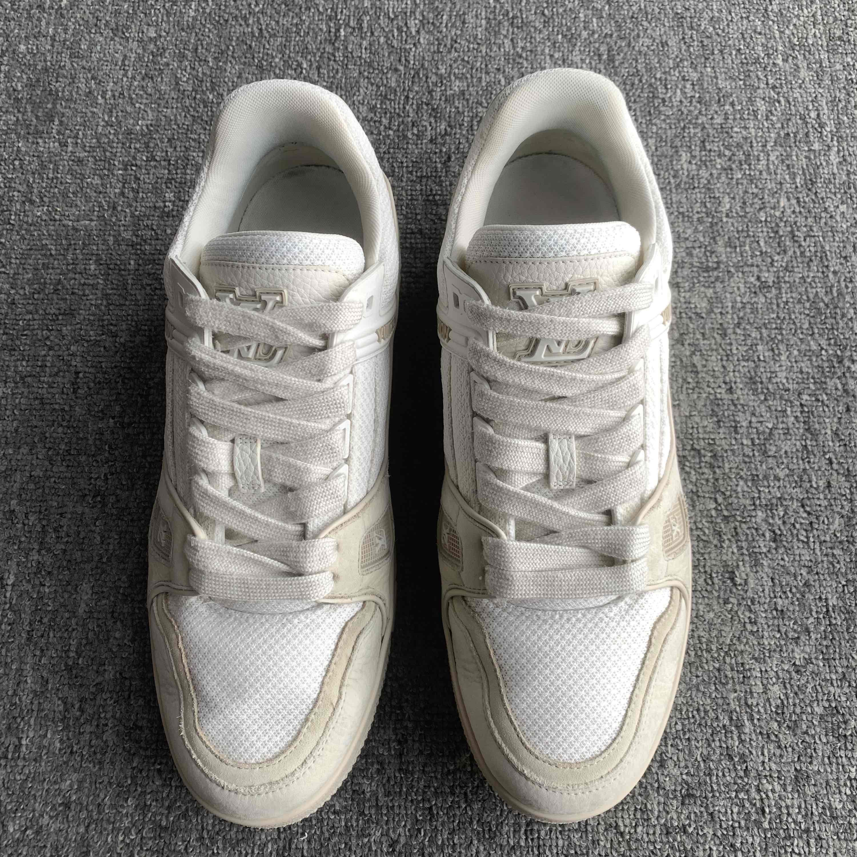 Louis Vuitton Louis Vuitton Trainer Low-Top Sneakers Size 9 Size US 9 / EU 42 - 2 Thumbnail