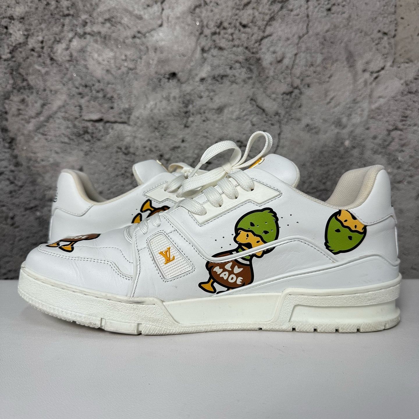 Louis Vuitton Louis Vuitton x Nigo Trainer Sneakers US 9 Size US 9 / EU 42 - 9 Thumbnail