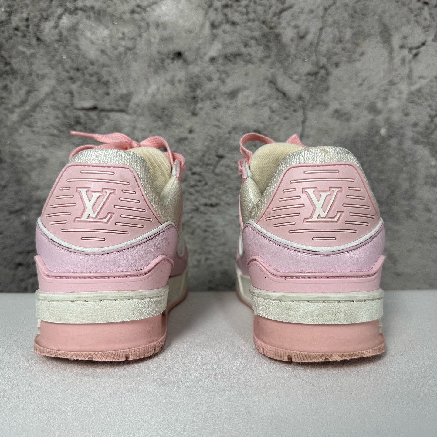 Louis Vuitton Louis Vuitton Trainer Low-Top Sneakers Size 36 Size US 6 / IT 36 - 3 Thumbnail