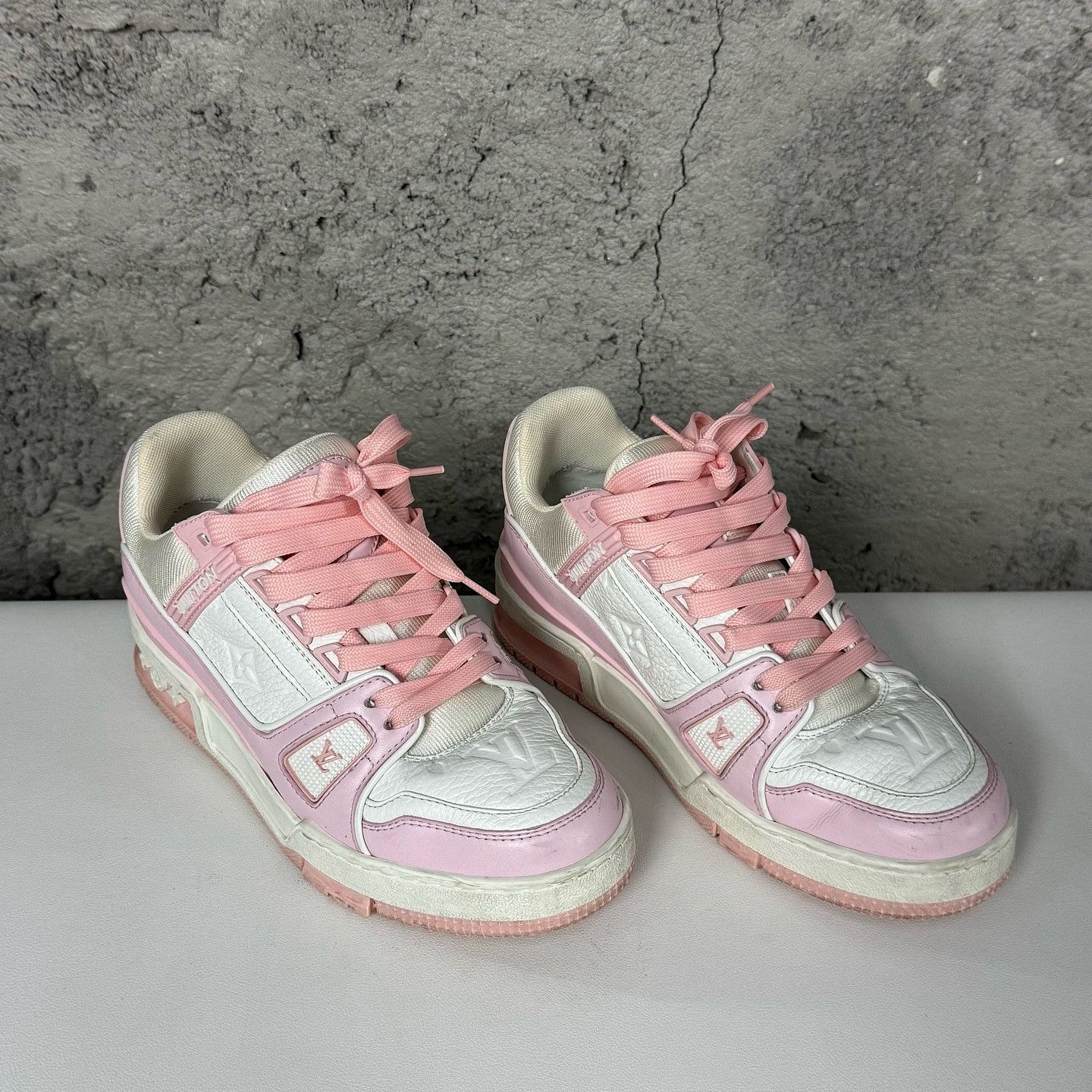 Louis Vuitton Louis Vuitton Trainer Low-Top Sneakers Size 36 Size US 6 / IT 36 - 6 Thumbnail