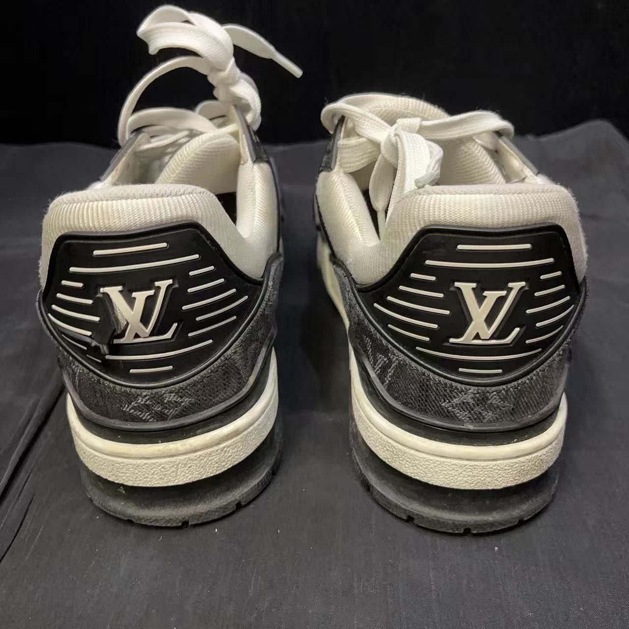 Louis Vuitton Louis Vuitton Trainer Low-Top Sneakers Size 8 Size US 8 / EU 41 - 3 Thumbnail