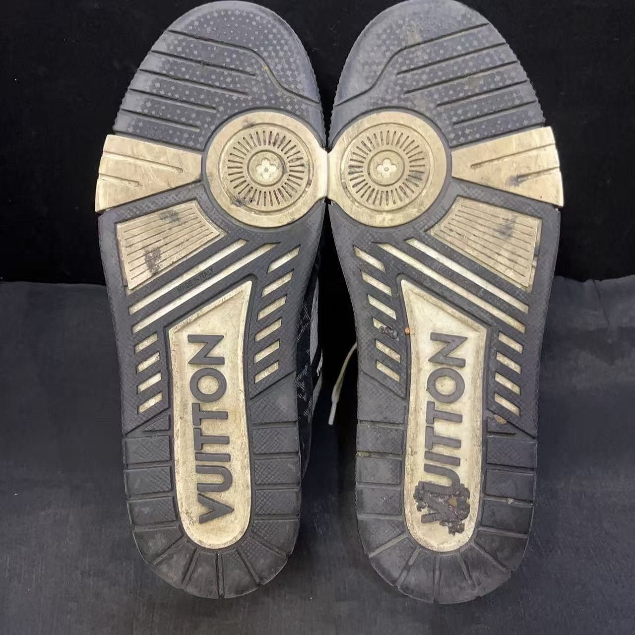 Louis Vuitton Louis Vuitton Trainer Low-Top Sneakers Size 8 Size US 8 / EU 41 - 4 Thumbnail