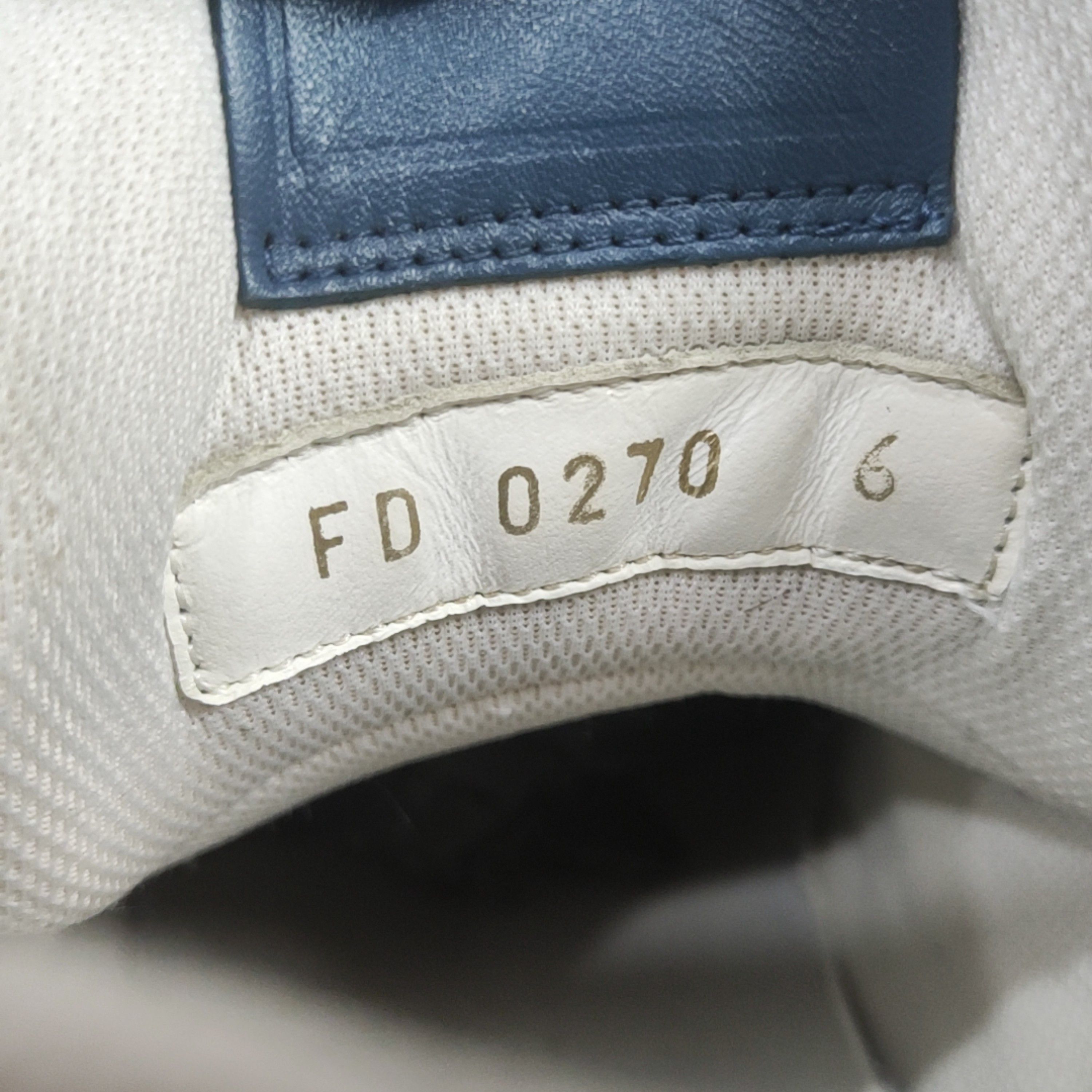 Louis Vuitton Louis Vuitton Denim Monogram Trainer Sneakers Size 7 Size US 7 / EU 40 - 5 Thumbnail